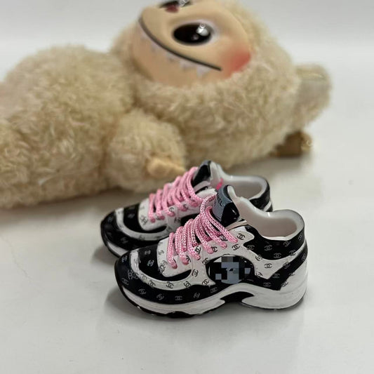 Labubu Plush Doll Clothes 17cm Plush Vinyl Doll Bag Hanging Replacement Shoe Model Pendant Blind Box