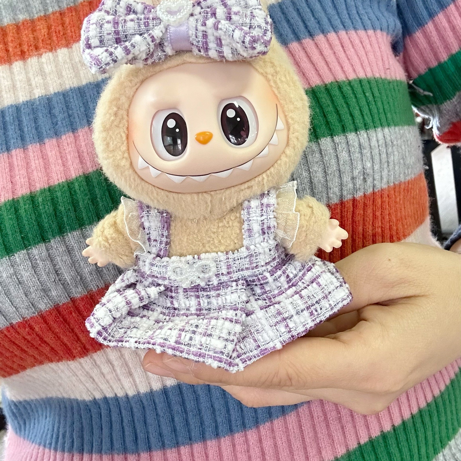 The first and second generation of blind box cloth doll clothes key chain LABUBU skirt heavy-duty vest-style blue fragrant style skirt