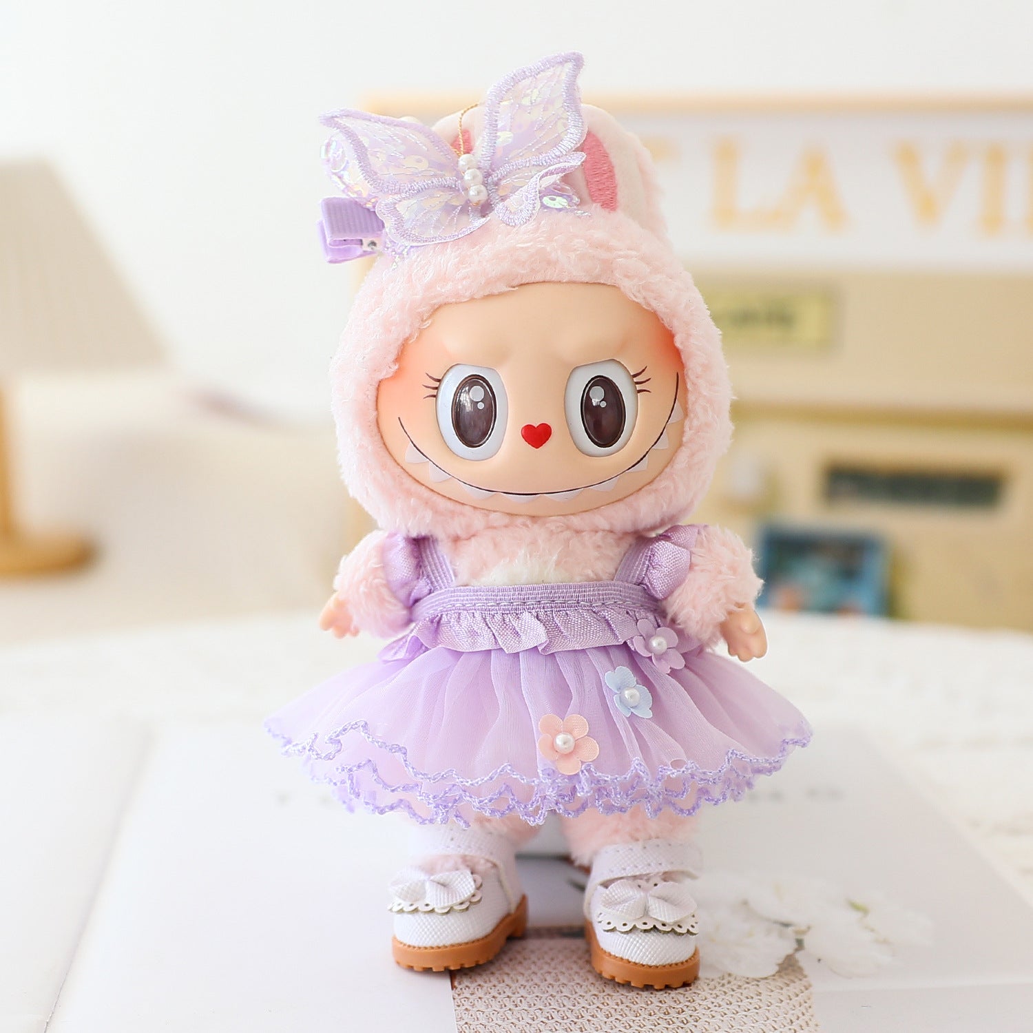 Labubu Labubu Doll Vinyl Blind Box Pendant Sitting Party One, Two and Three Generations Butterfly Veil Dress Accessories
