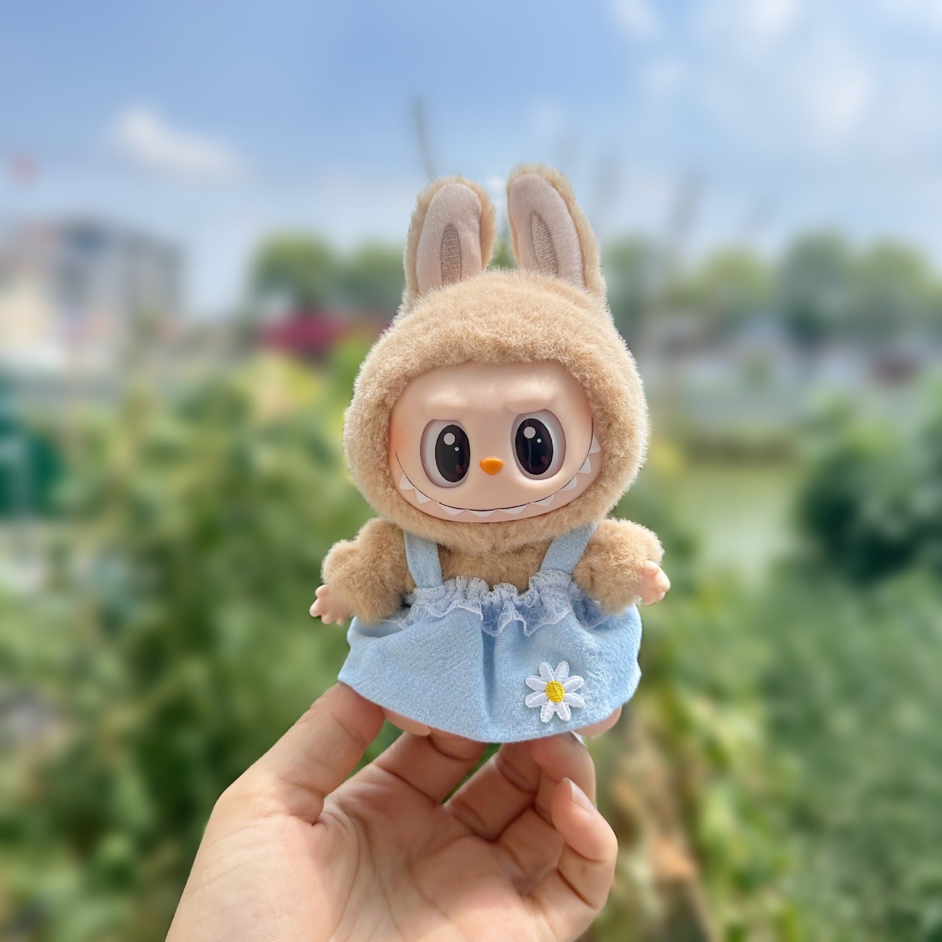 Baby Clothes Only] Second Generation Blind Box Rab Cloth Clothes Pendant Labubu Sitting Party Baby Clothes Daisy Suspender Skirt