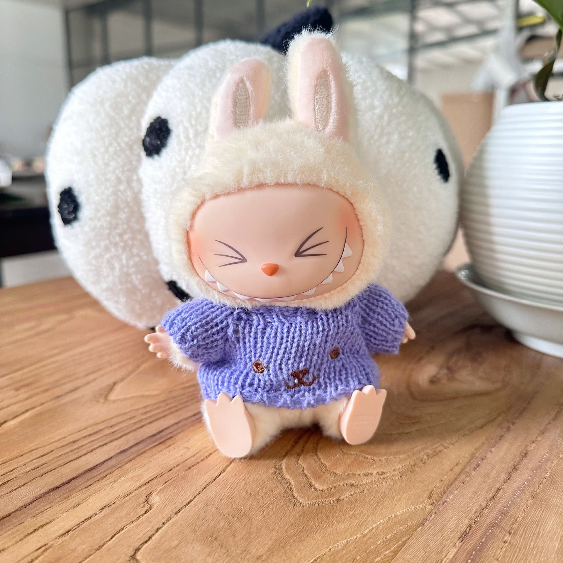 Only clothes] the first and second generation of labubu doll clothes LABUBU sitting party doll for autumn and winter sweater