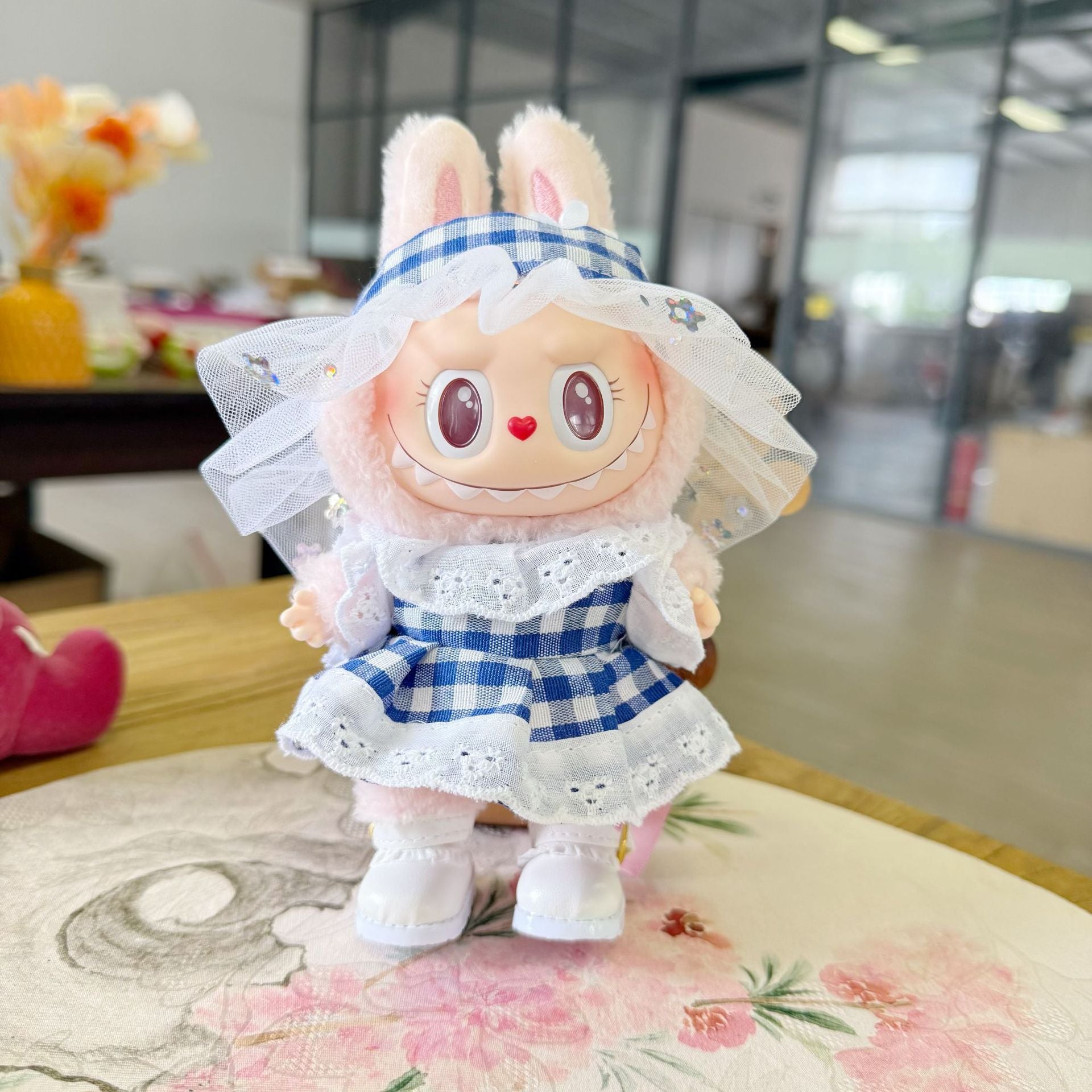 Only clothes] pendant pull cloth clothes one or two generation blind box LABUBU wear for blue and white lace skirt two-piece set