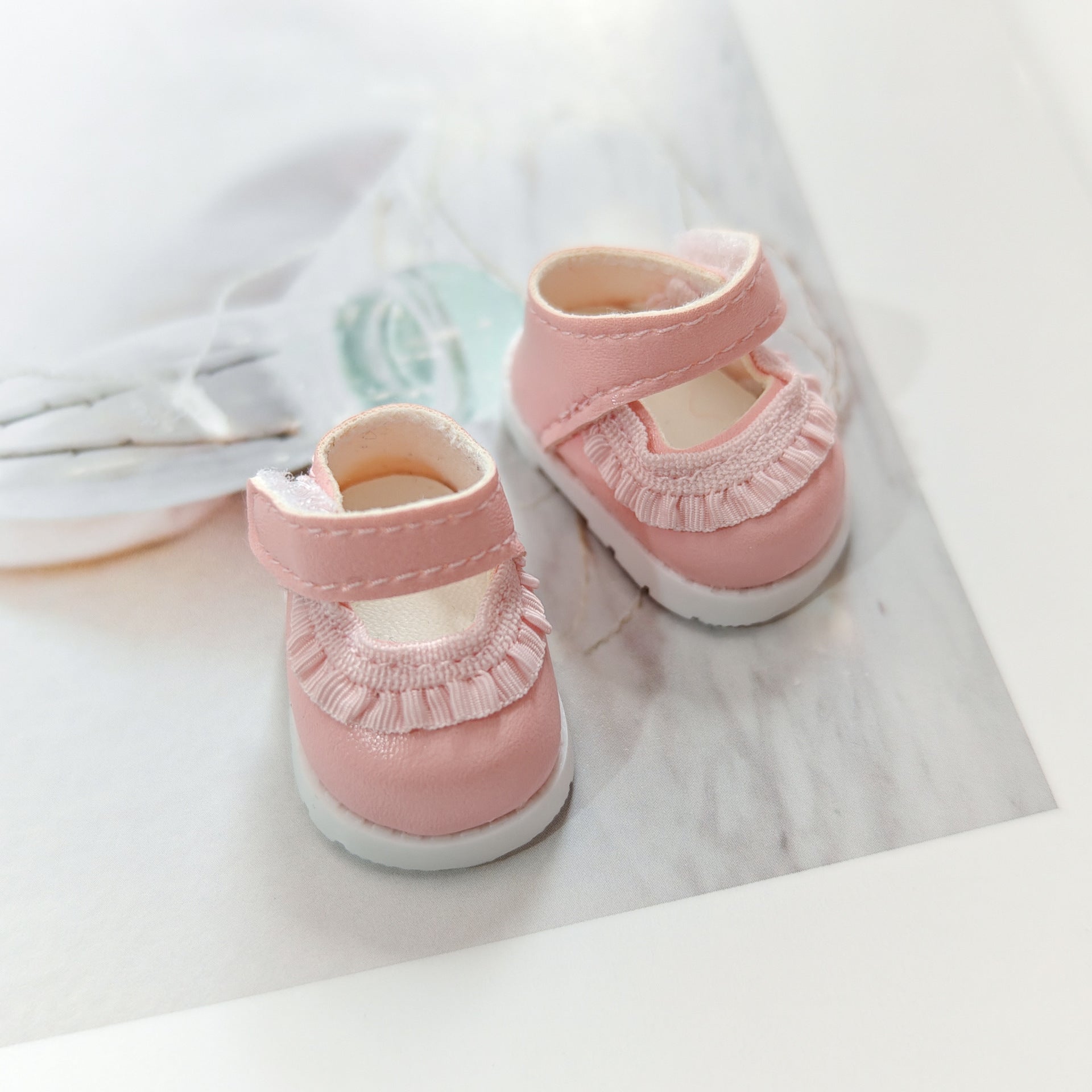 Labubu Doll Clothes Set - Sweater, Shawl & Hat for 1st-3rd Gen Pendants