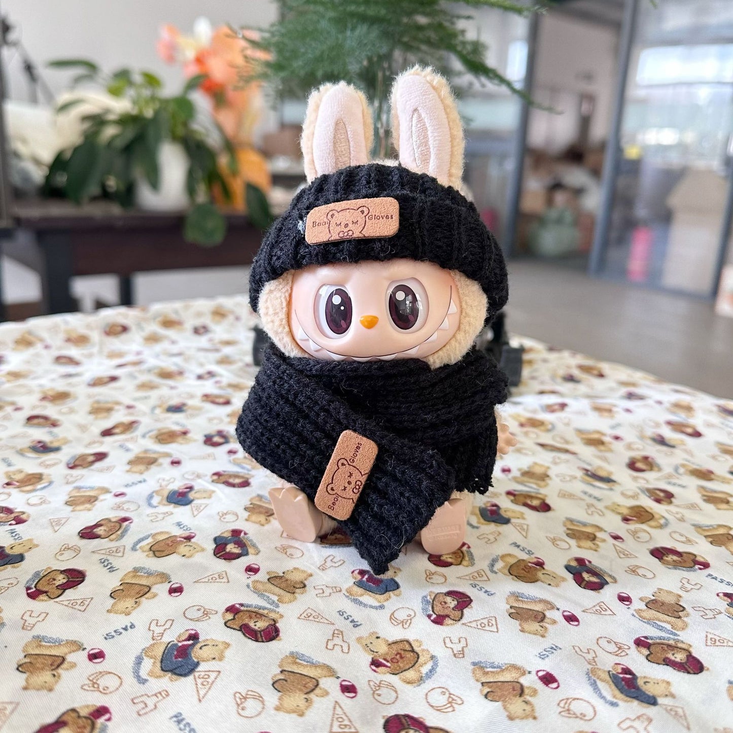 The first and second generation of blind box cloth clothes sweater hat backpack DIY with LABUBU sit party doll clothes