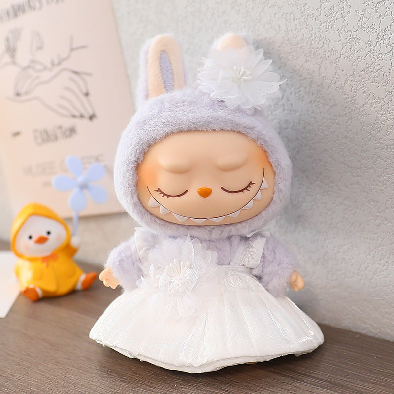 The first and second generation labubu labubu sit party vinyl doll blind box pendant doll clothes for wedding dress skirt
