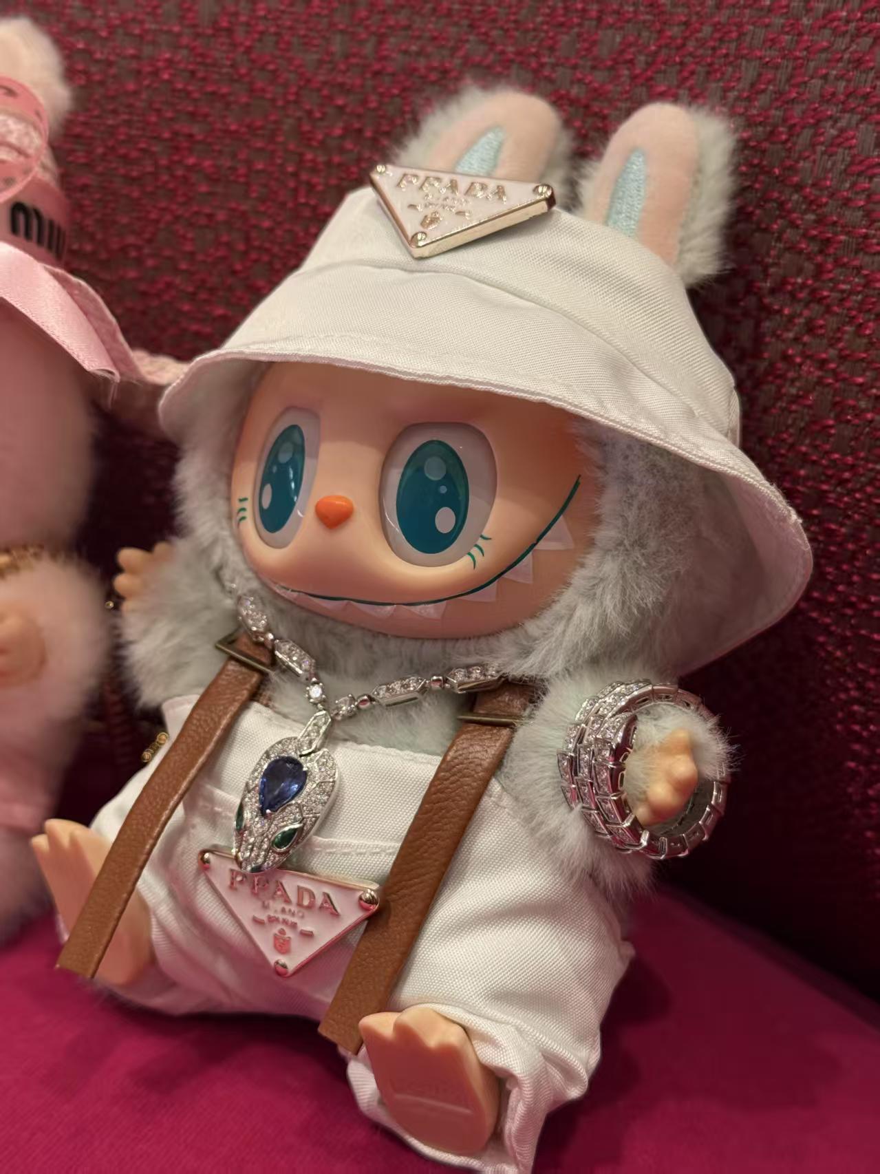 Labubu Doll Outfits - Overalls & Hats for 1st & 2nd Gen Labubu