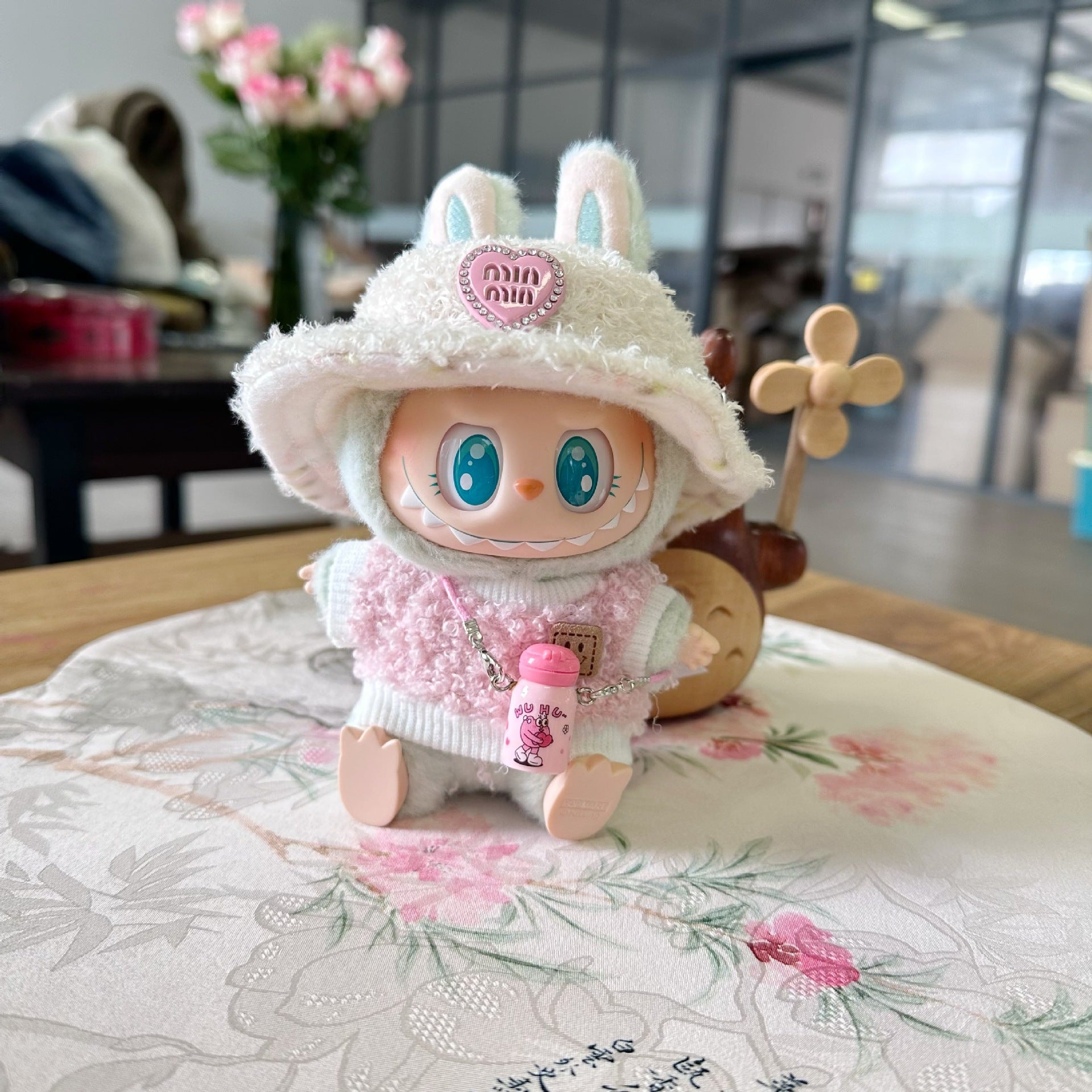 Only clothes] the first and second generation pendant labubu doll clothes circle smiley face shirt kettle suit LABUBU