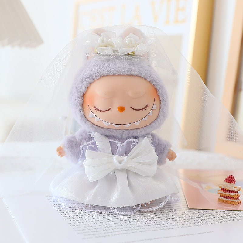 The first and second generation key chain Labubu clothes pendant pull cloth for wedding dress suit wedding suit hat shoes