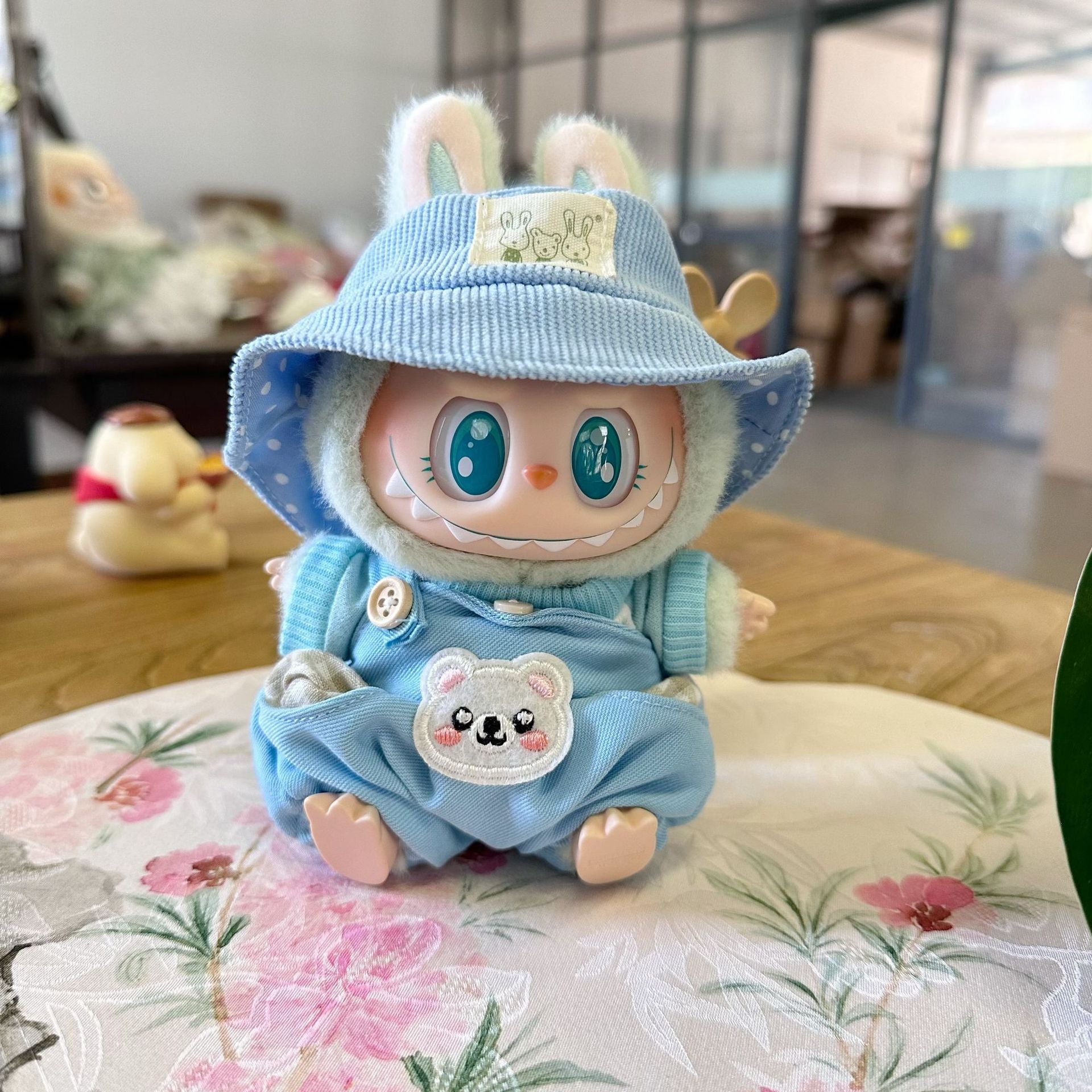 Only clothes] the first and second generations of labubu sit party doll clothes LABUBU suit for bear straps
