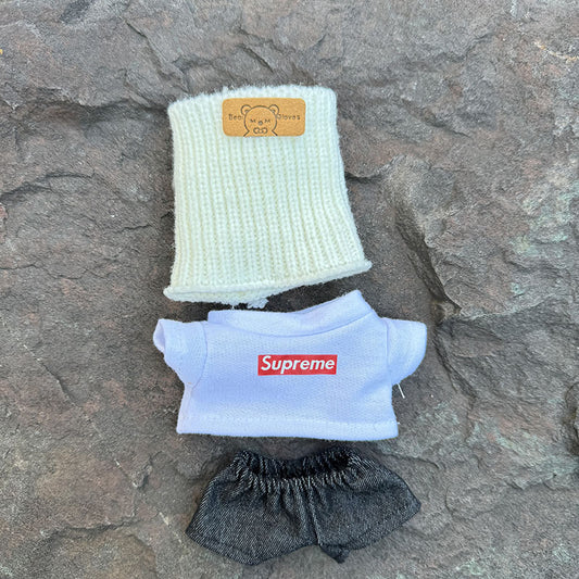 Only clothes] first and second generation key chain Labubu clothes pendant pull cloth super shirt turn-up bear hat adorable