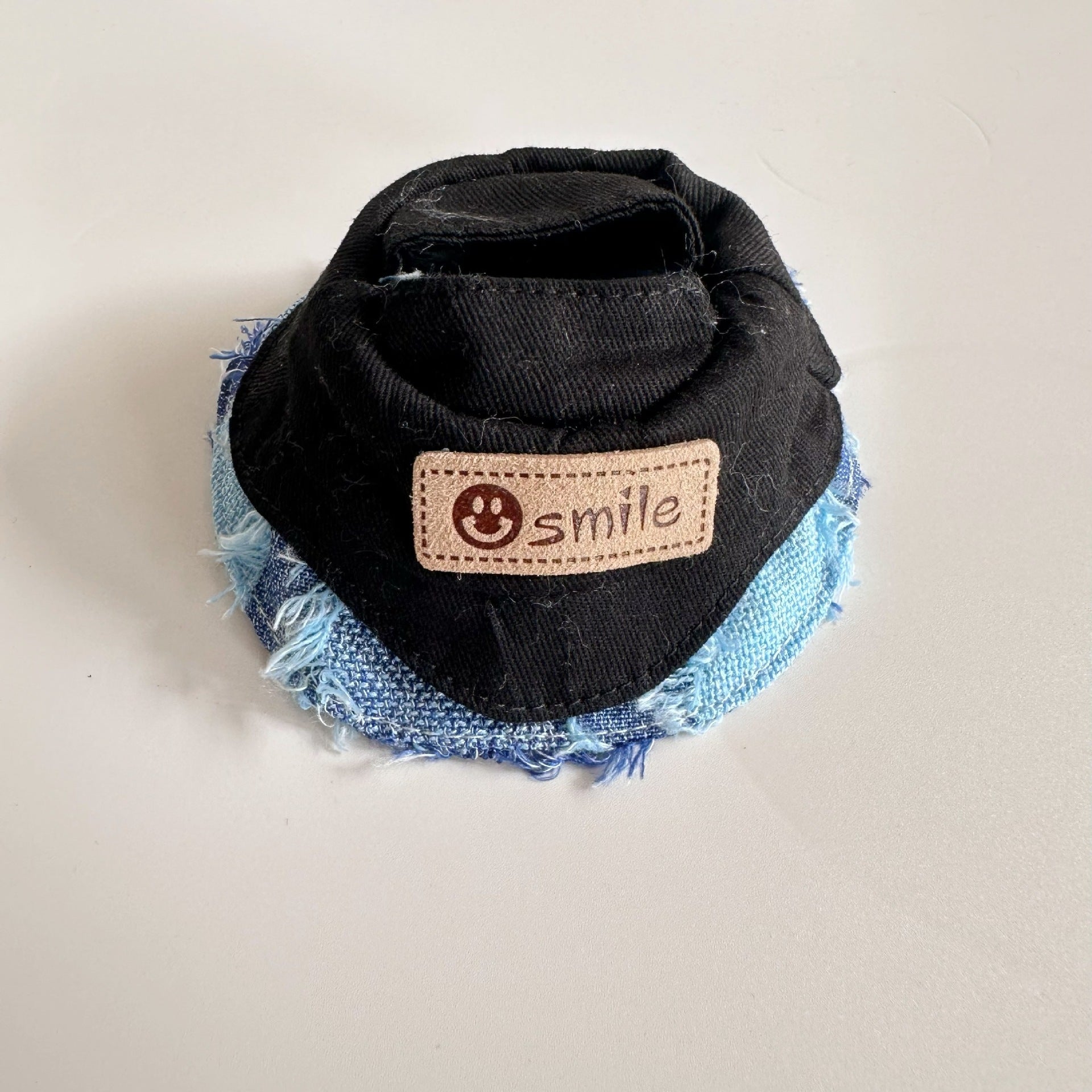 Clothes Only] Second Generation Blind Box Sitting Party Rag Clothes LABUBU Doll Cowboy Hat Strap Pants suit