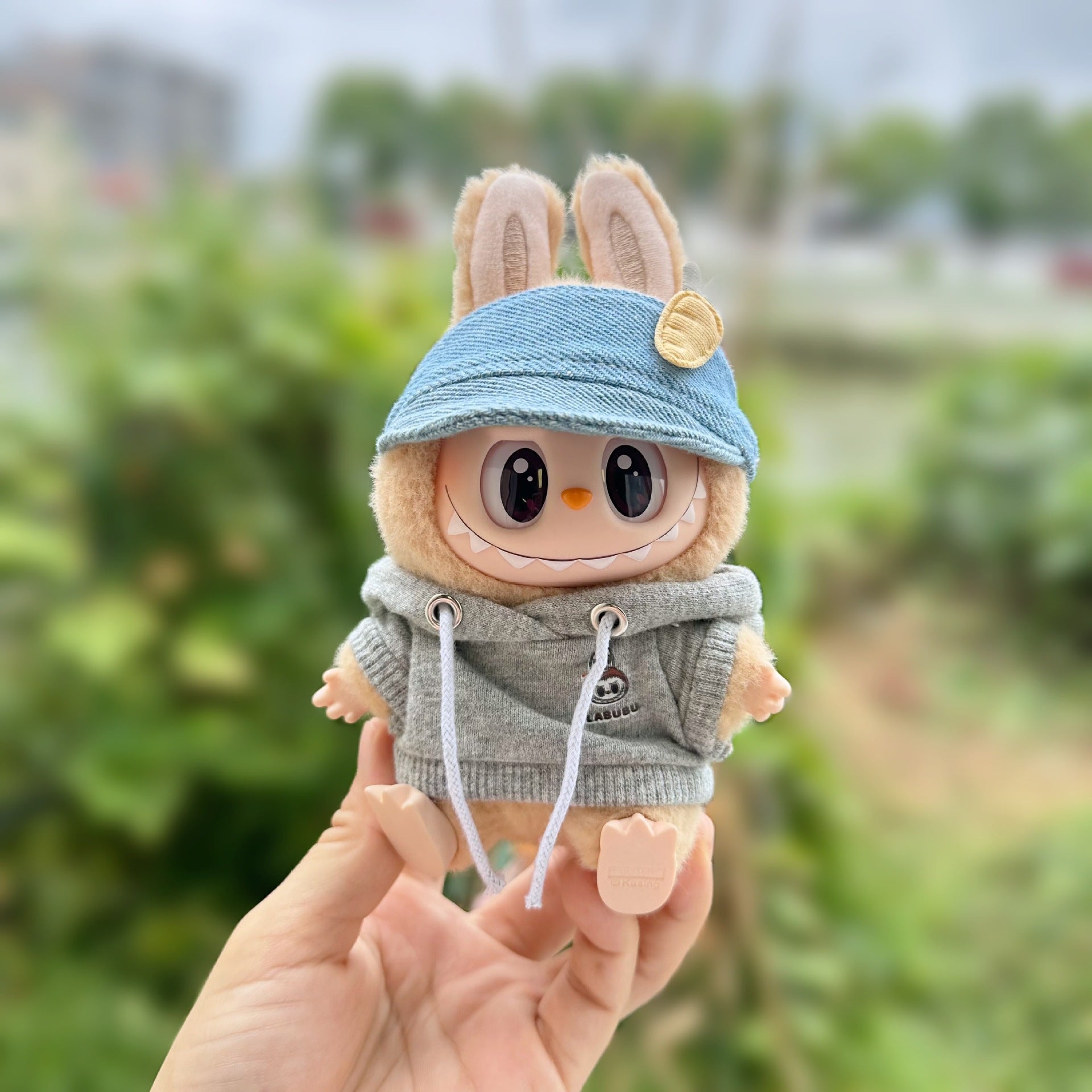 Clothes Only] Second Generation Pendant Rab Sit Party Series Doll Doll Hooded Sweatshirt LABUBU Clothes