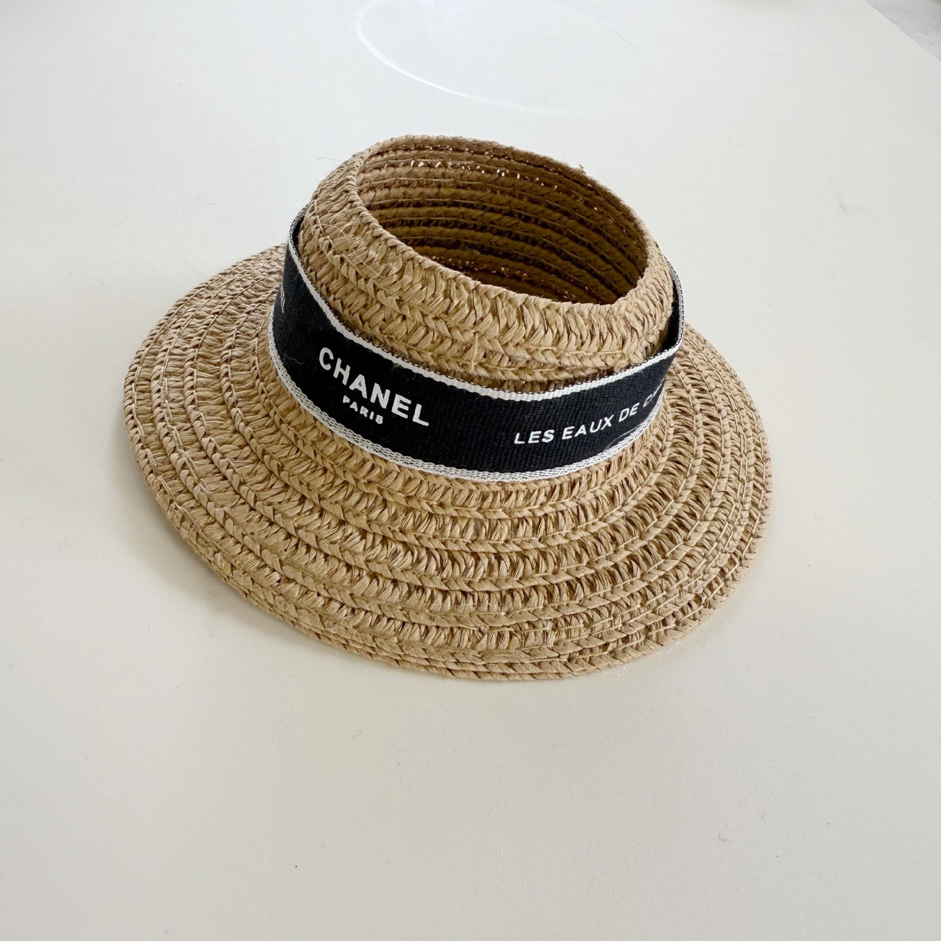 Only clothes] pendant pull cloth hat one, two and three generations of blind box LABUBU straw hat Zhilong hat star