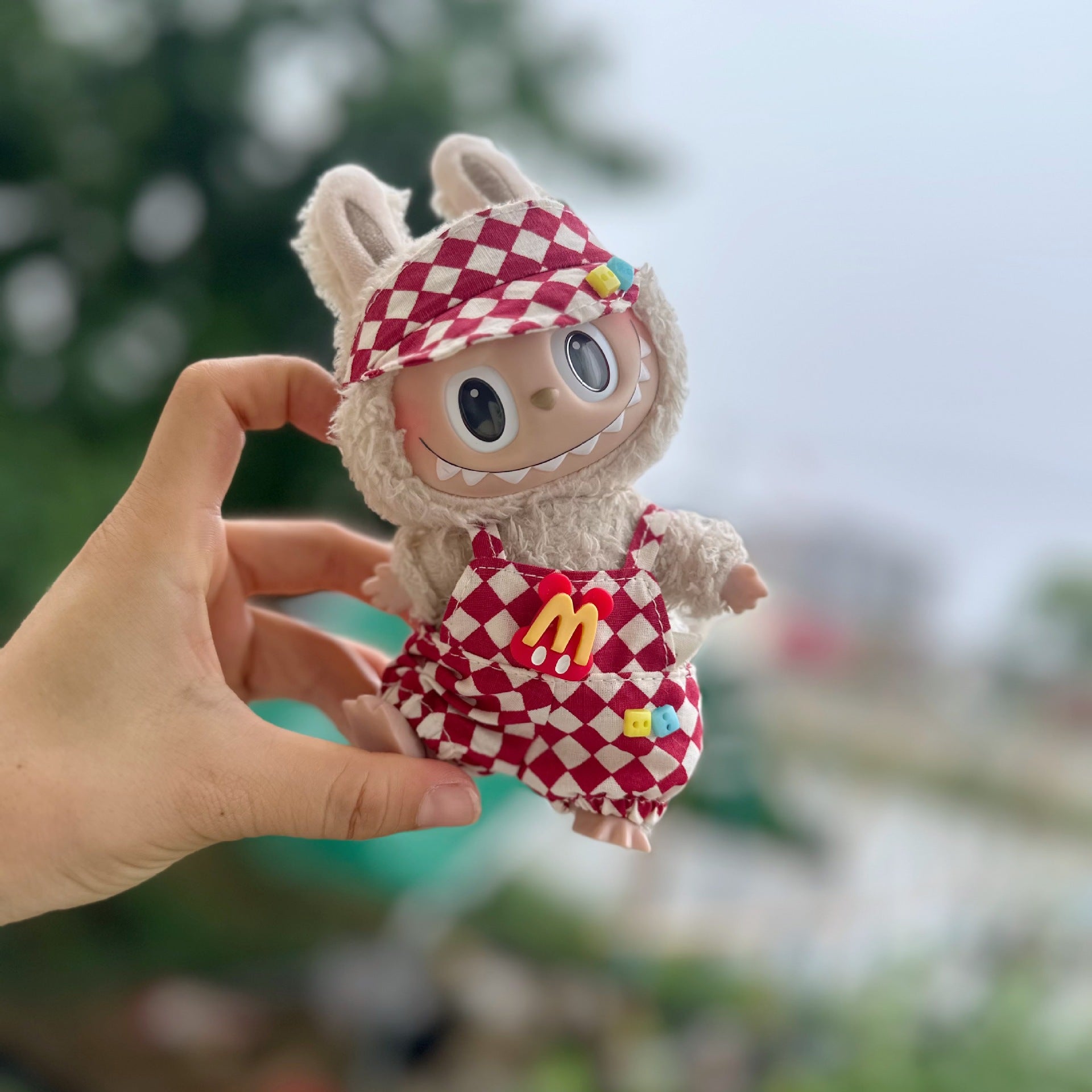 Only clothes] 17CM pendant cloth cloth clothes blind box LABUBU doll rhombus strap skirt suit new product