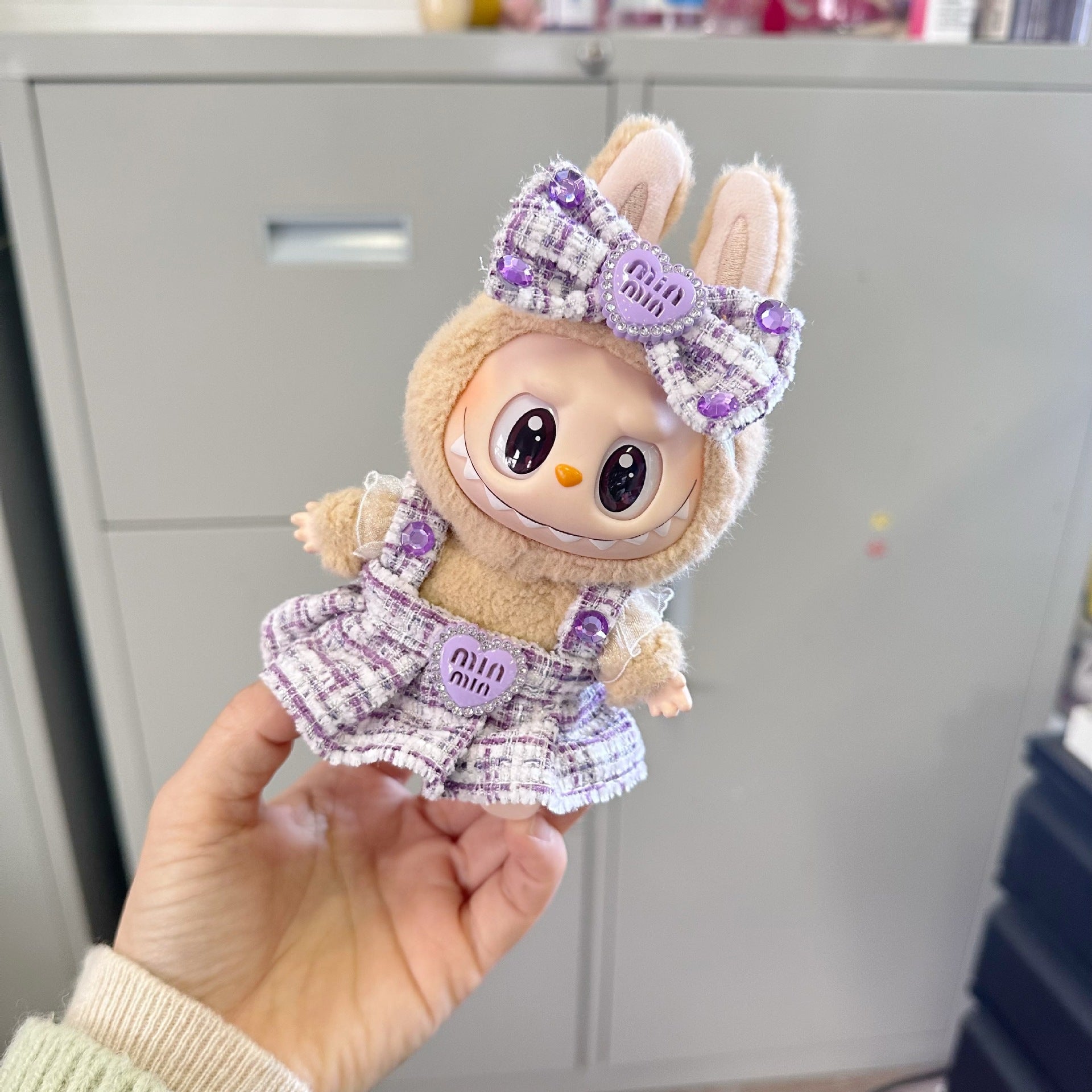 Baby Coat Only] First/Second Generation Pendant Labubu Sit Party Series Doll Coat LABUBU for Fragrant Style