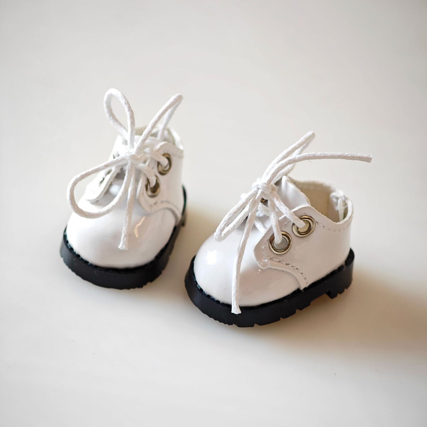 Labubu doll clothes one, two and three generations of pendant tirab cloth key chain clothes hat suit accessories shoes
