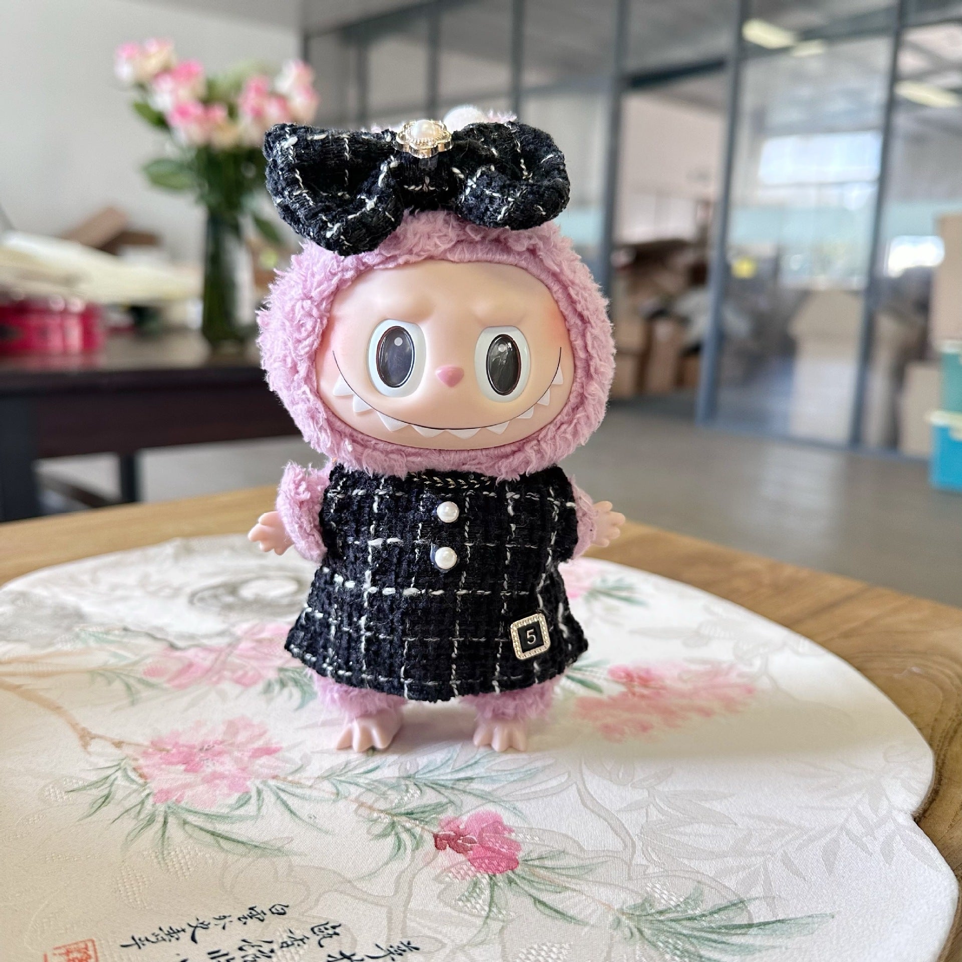 Only clothes] 17CM blind box pull cloth doll clothes pendant LABUBU Hagrid fragrant style skirt set pastel skirt