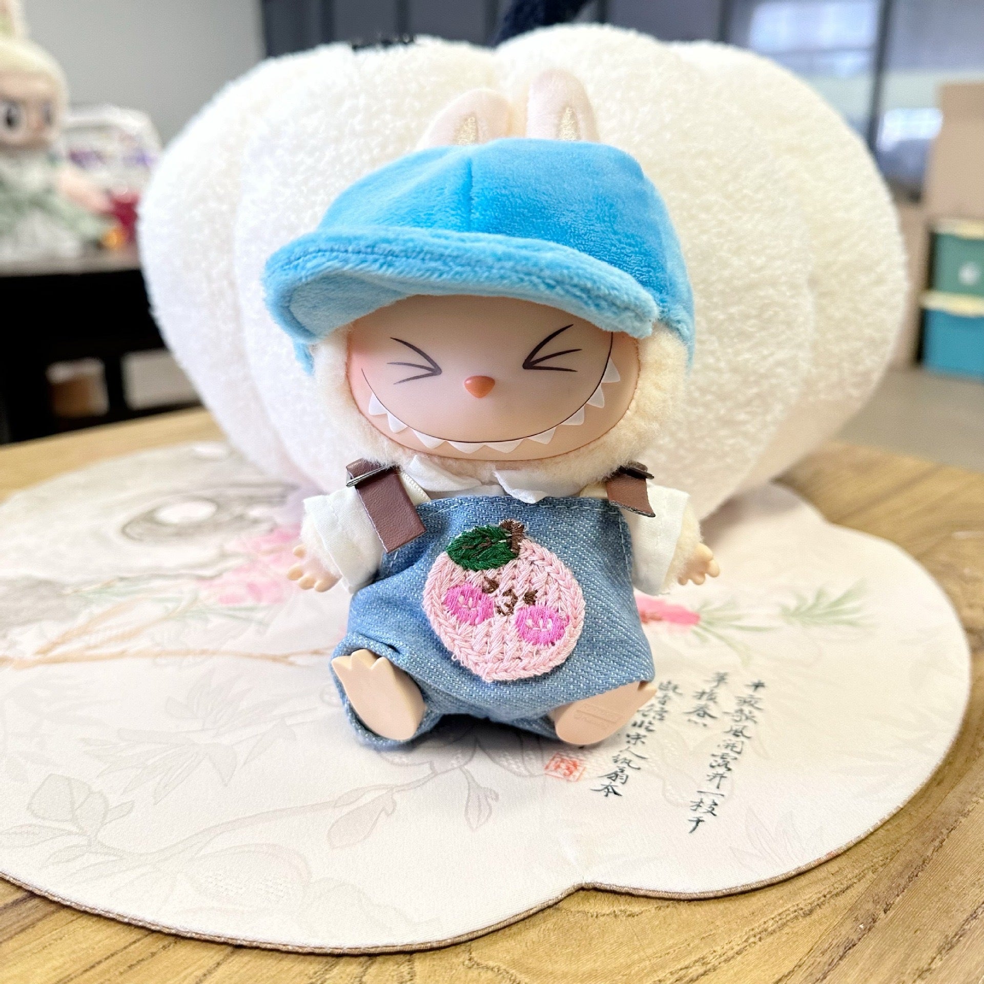 Only clothes] the first and second generation of Labubu doll clothes pull cloth sit party series baby clothes fruit suit
