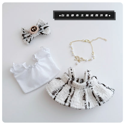 Only clothes] labubu baby coat vinyl blind box pendant generation two generation series for small skirt