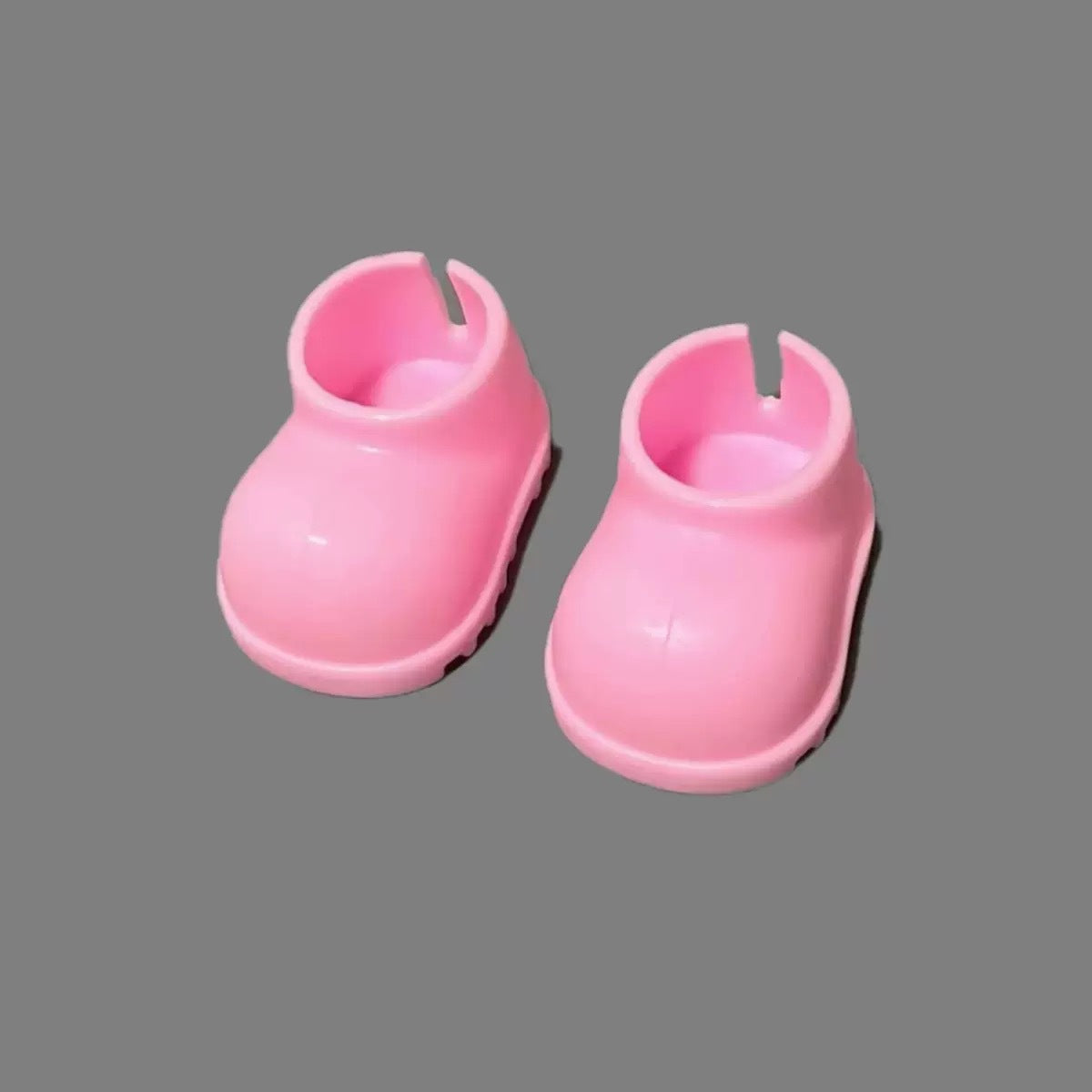 Only Baby Clothes First and Second Generation Cute and Cool 17cm Labubu Vinyl Sitting Party Raincoat