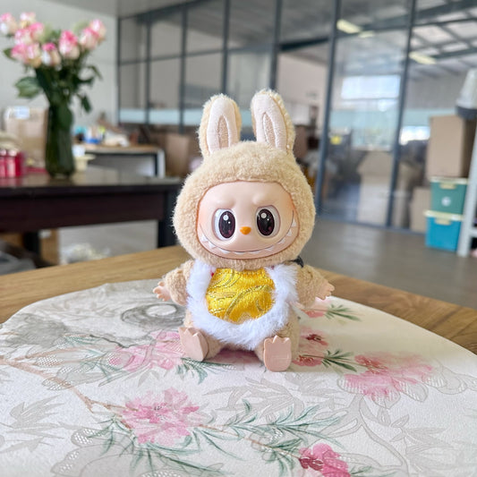 Only clothes] the first and second generation of blind box cloth cloth pendant clothes LABUBU New Year greetings bellyband ball clip suit