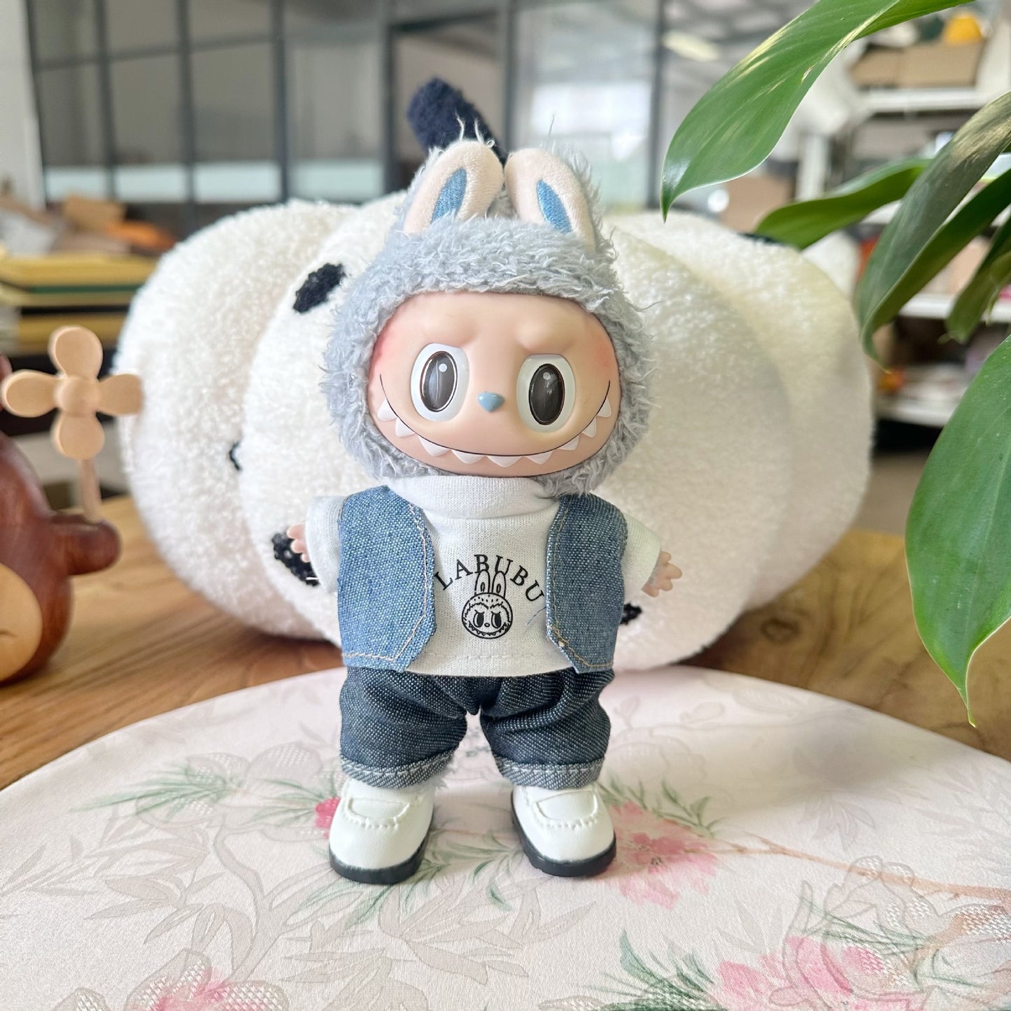 Clothes Only] Generation Rabub Doll Fashion Baby Clothes Casual Vest suit LABUBU School Season Clothes