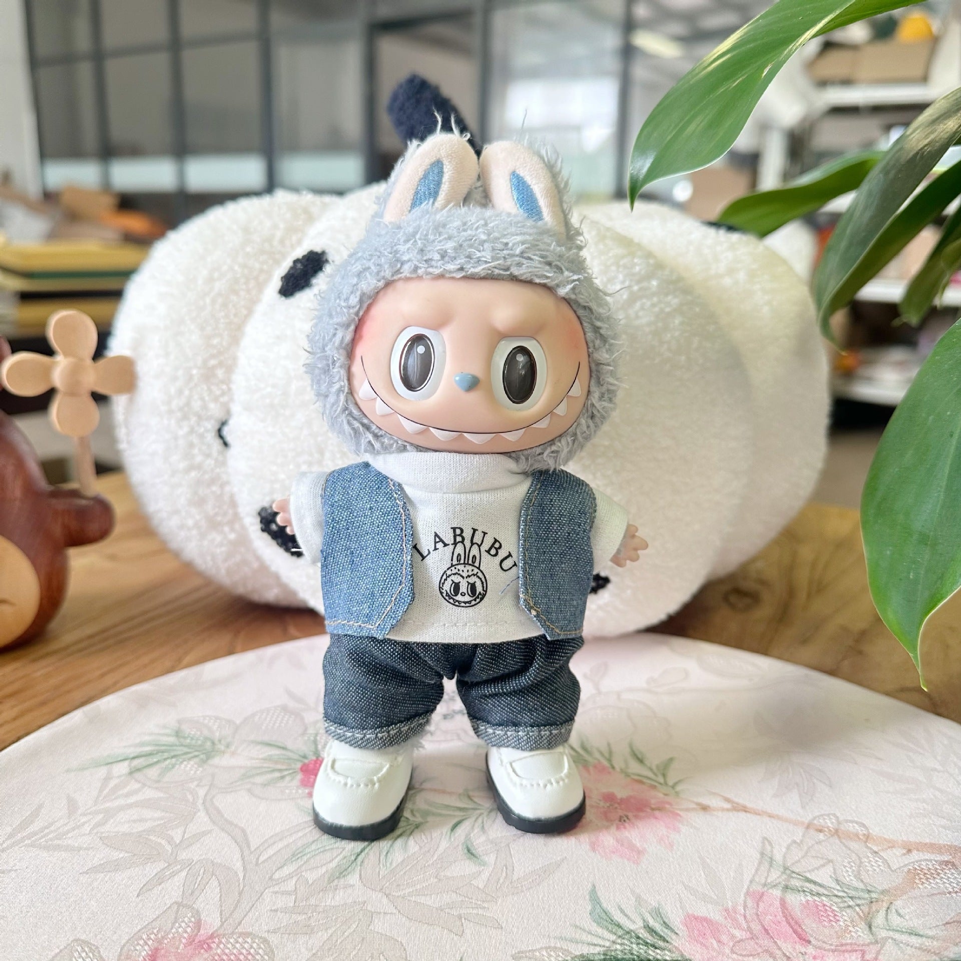Clothes Only] Generation Rabub Doll Fashion Baby Clothes Casual Vest suit LABUBU School Season Clothes