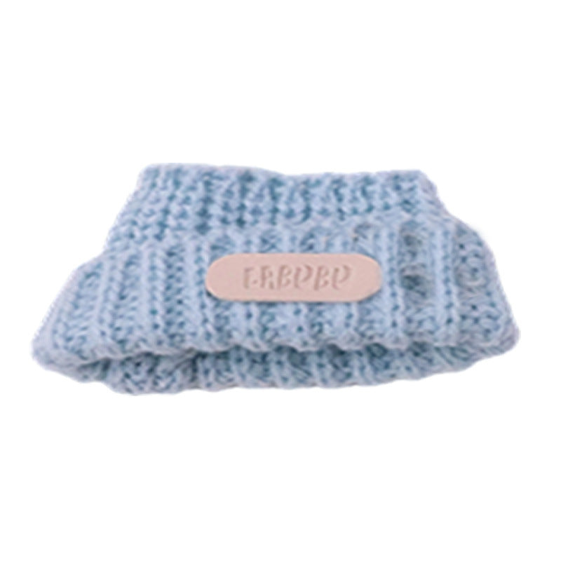 Hat Only] First and Second Generation Blind Box Labubu Sitting Party Doll Clothes Pendant Scarf Hat Sweater Suit