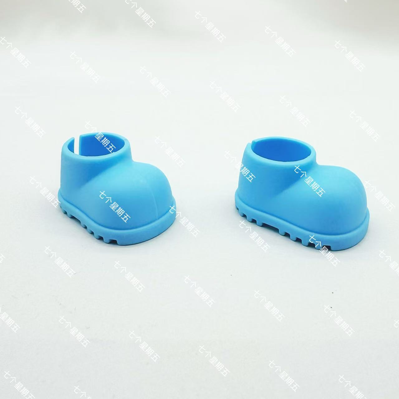 Stand Labubu10CM15 cm cotton doll doll doll shoes short rain boots toy accessories wholesale