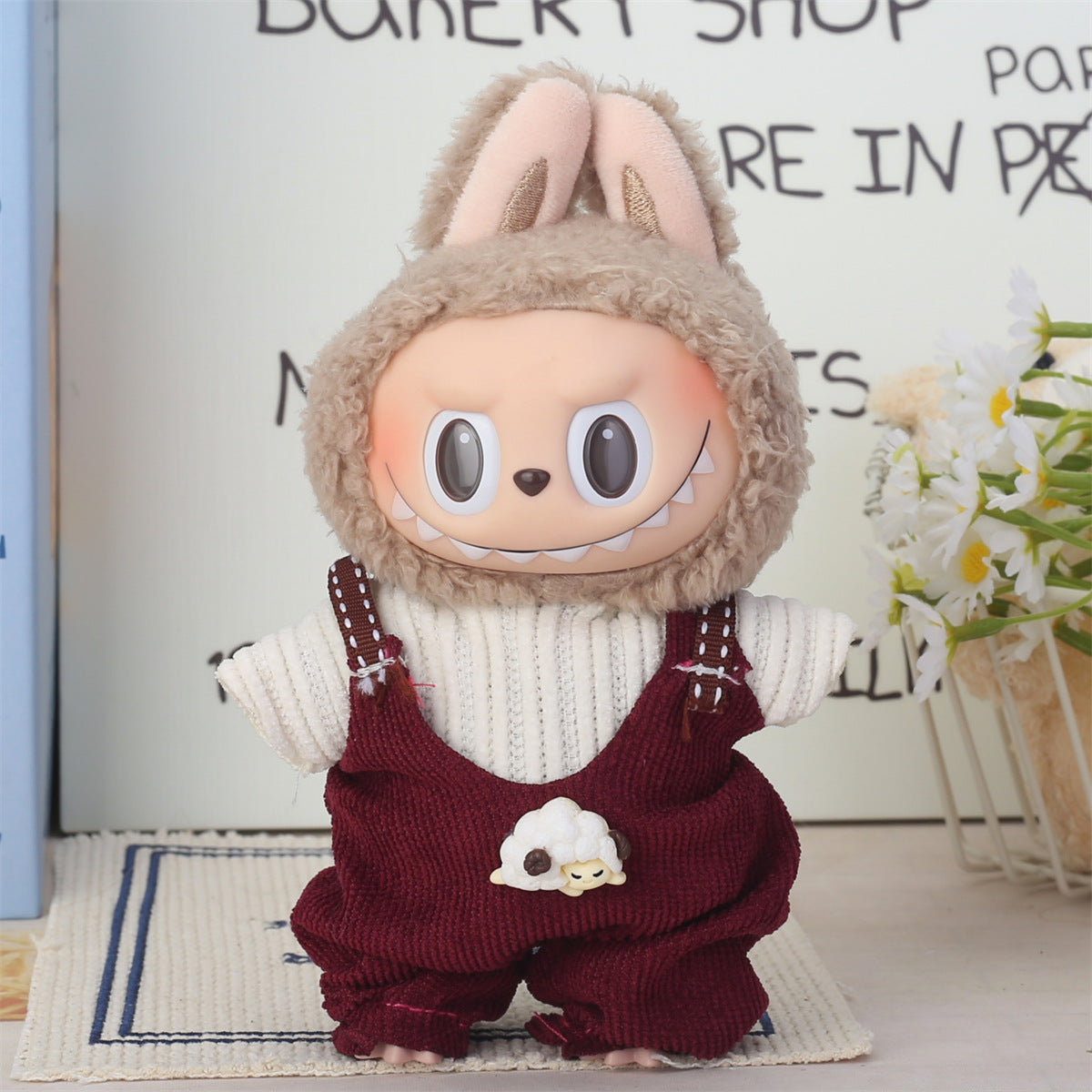 Super Q cute labubu doll 17cm pendant generation for doll plush doll vinyl face change
