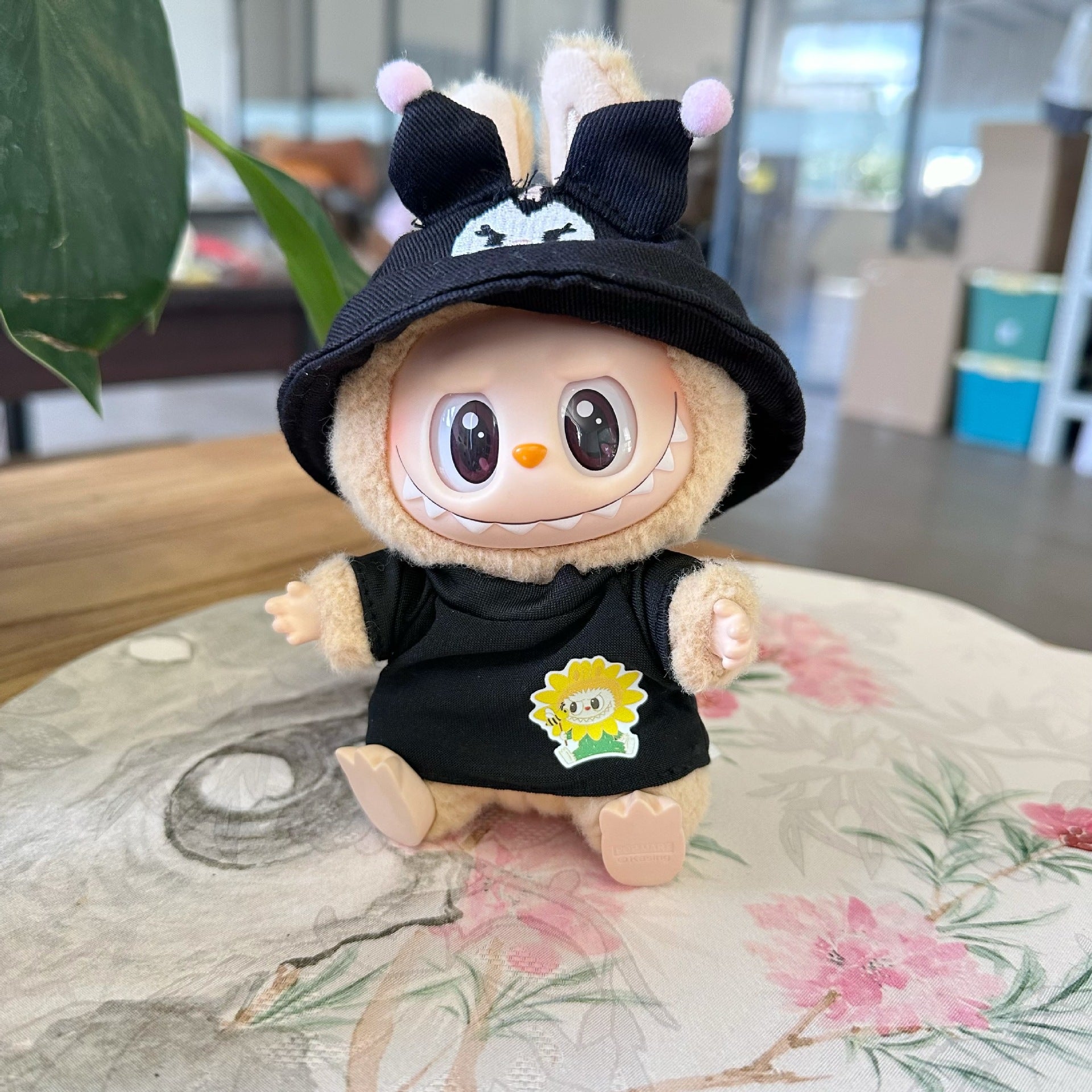Only clothes] pendant cloth cloth clothes one or two generation LAUBU doll for yellow puppy shirt hat suit