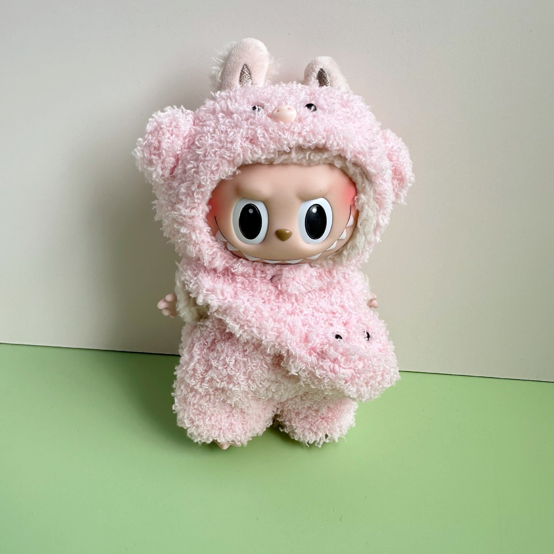 Only clothes] 15CM blind box macaron Labubu clothes Labubu cloud velvet series powder pig elk
