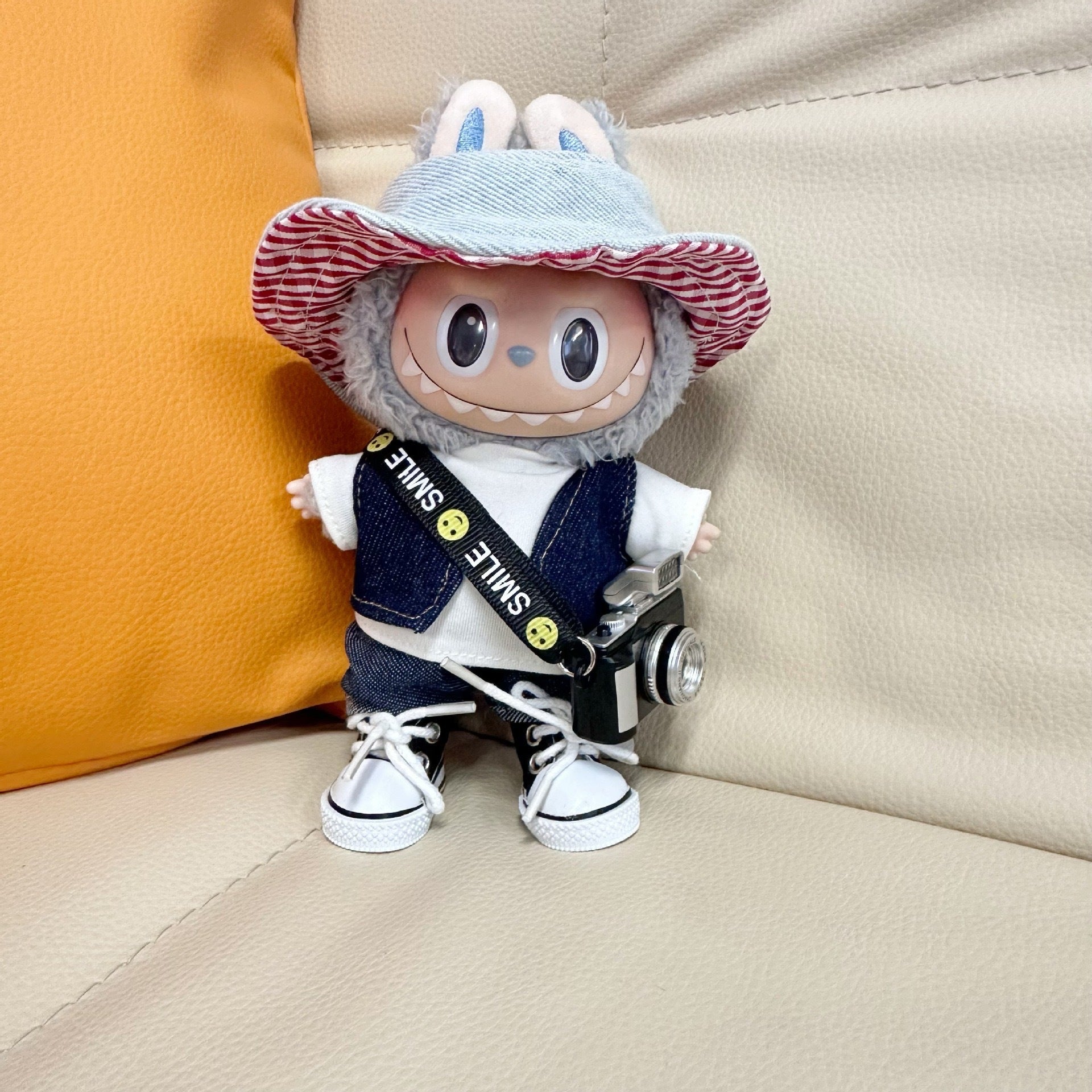 Accessories Only] 17CM Blind Box Rab Cloth Doll Clothes Fashion Denim Vest Keychain LABUBU Scooter