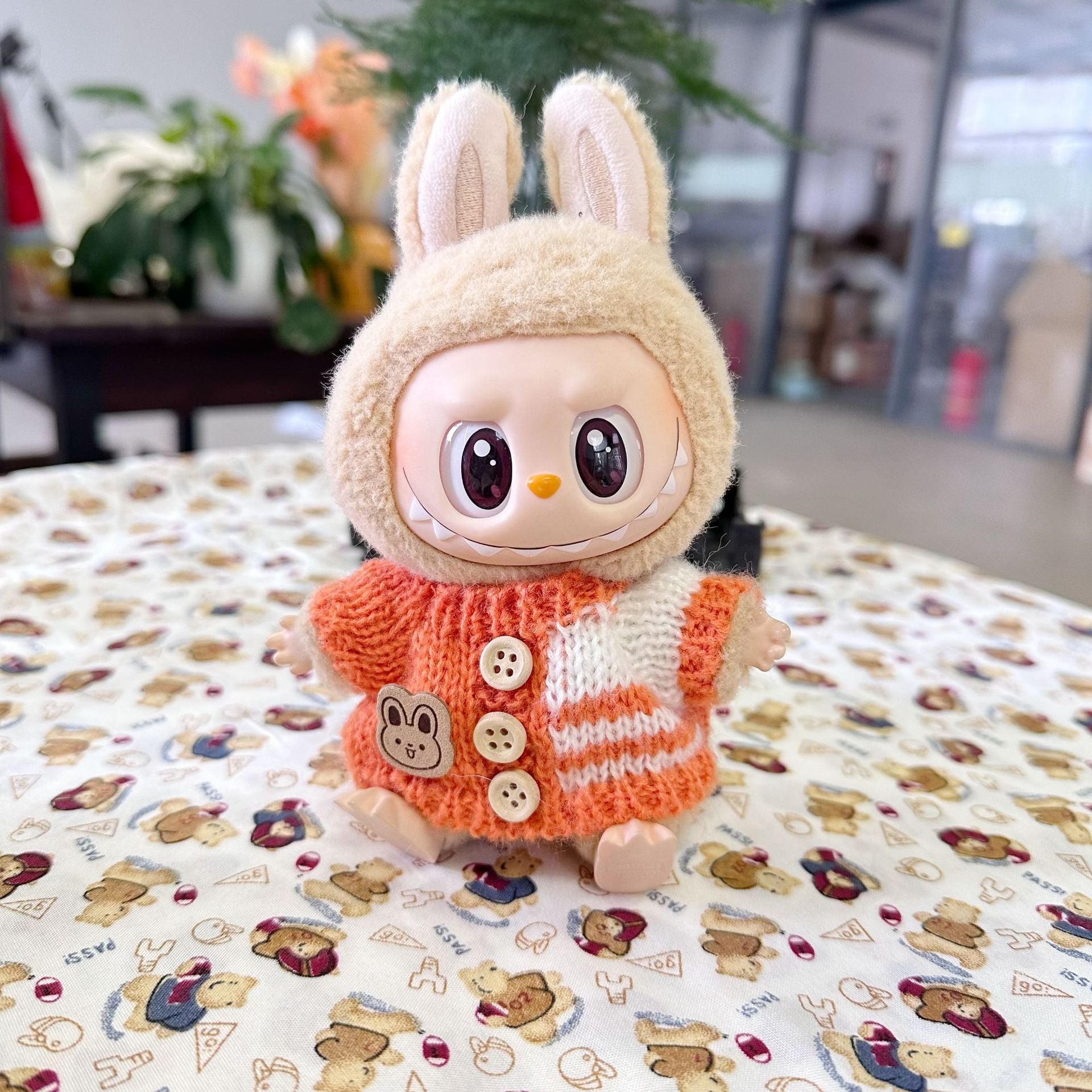 Only clothes] the first and second generation of blind box Rab cloth doll clothes LABUBU for the double bear sweater New Year's outfit