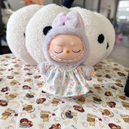 Macaro One and Two Generation LABUBU Vinyl Pendant Rab Cloth Sit Pie Clothes Spring Princess Dress Necklace suit