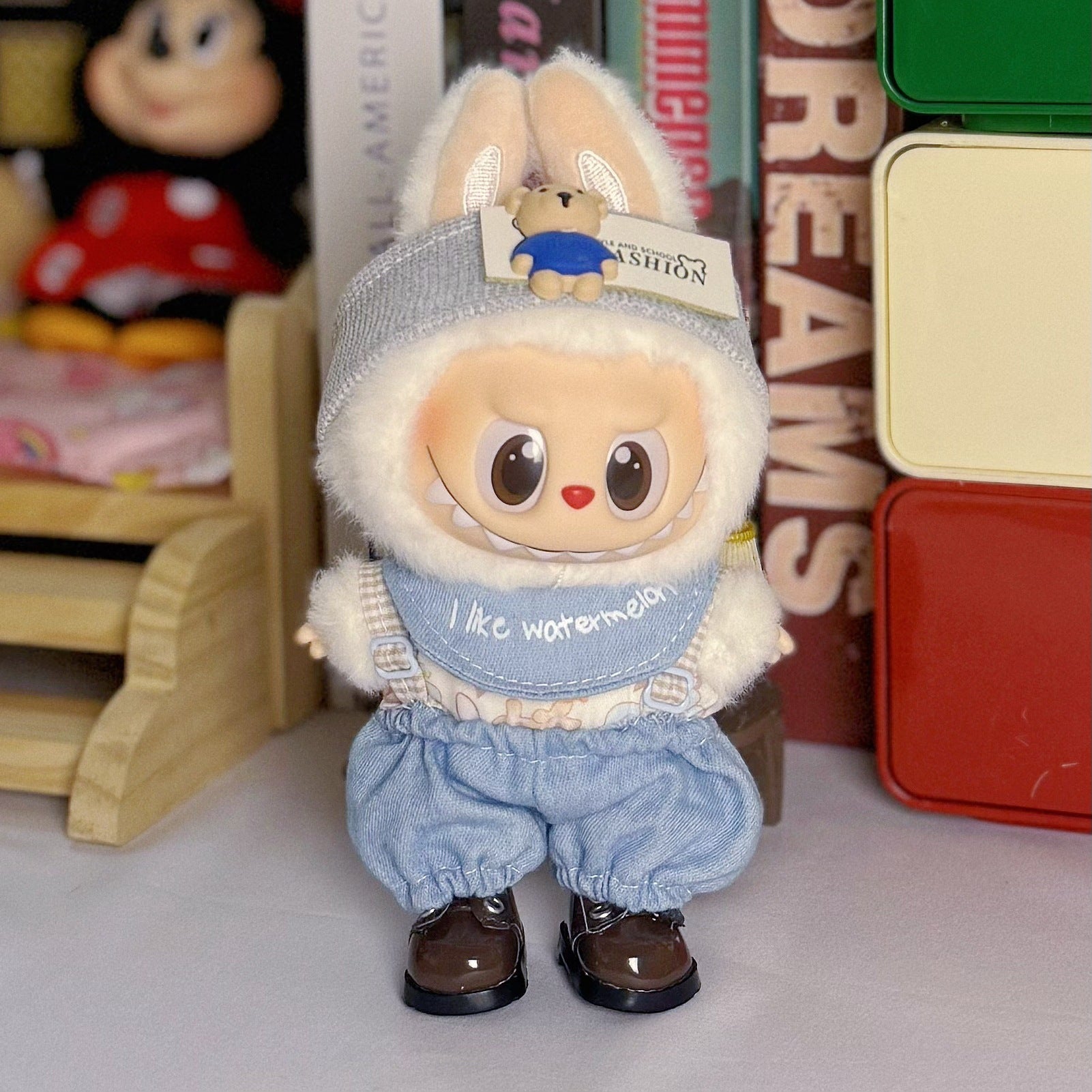 Labubu Baby Clothes First and Second Generation Rubber Blind Box Pendant Universal Wear Labubu Clothes Bottle Bib Pants Set Cute