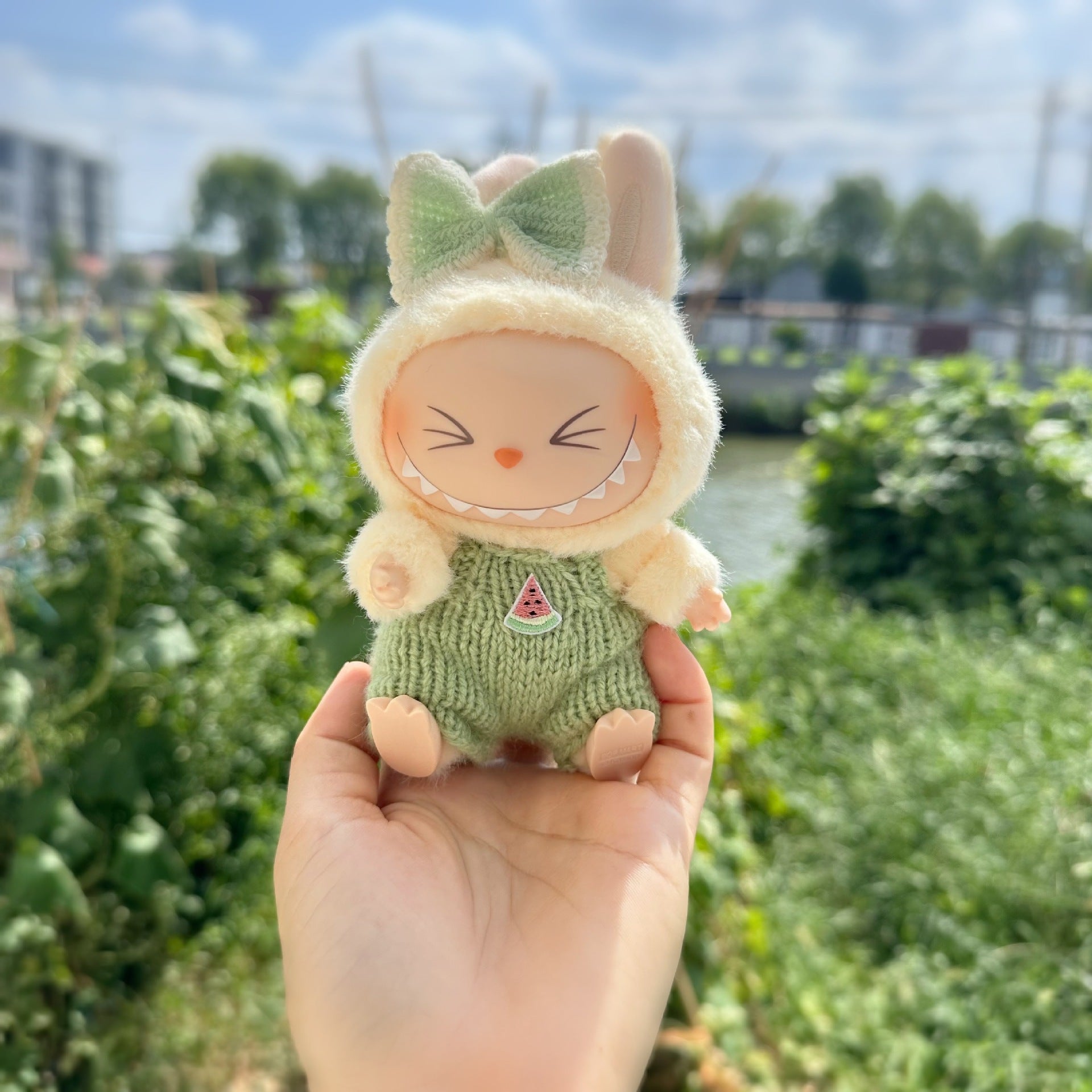 Only clothes] second generation blind box sit party labubu clothes handmade wool suspenders pull cloth