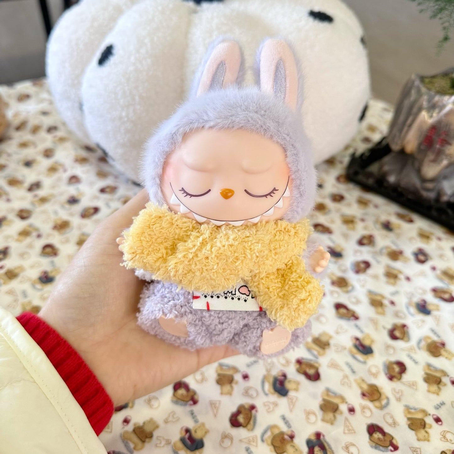 Only clothes] one or two generation pendant LABUBU clothes cloth sit party double warm velvet one-piece climbing suit