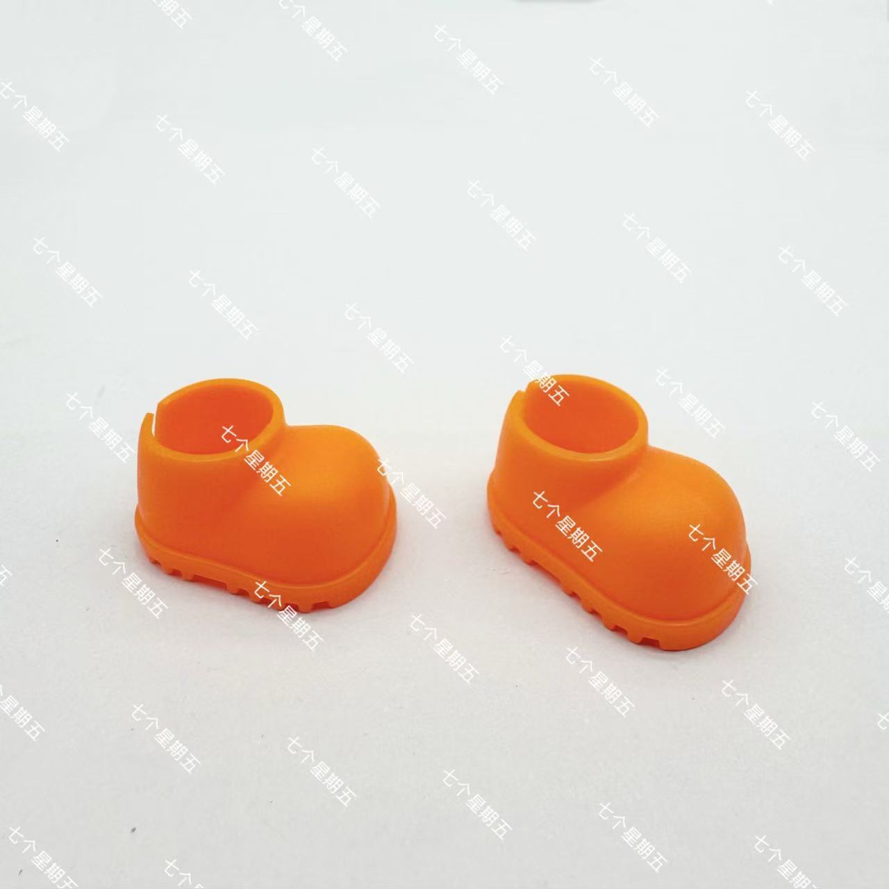 Stand Labubu10CM15 cm cotton doll doll doll shoes short rain boots toy accessories wholesale
