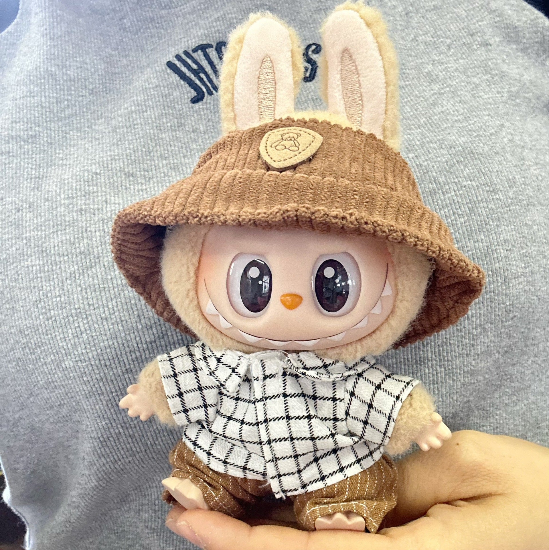Clothes Only] The First and Second Generation Blind Box Labubu Doll Clothes Pendant LABUBU suit for Mustard Green Plaid