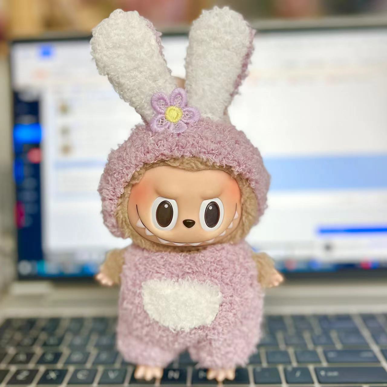 Only clothes] 15CM blind box macaron Labubu clothes Labubu cloud velvet series powder pig elk