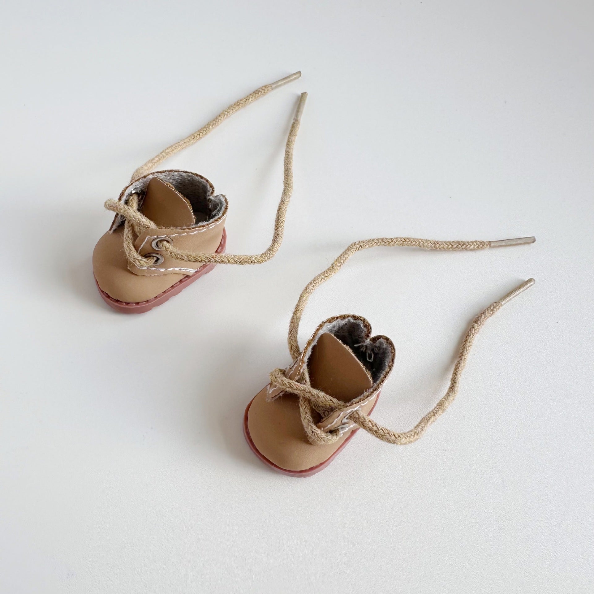 Only clothes] LABUBU doll clothes 17CM pendant pull cloth for milk yellow climbing clothes suit in stock adorable