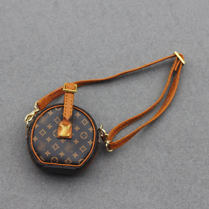 Labubu Doll Crossbody Bag - Adjustable Mini Cloth Bag for BJD & Ob11 Dolls
