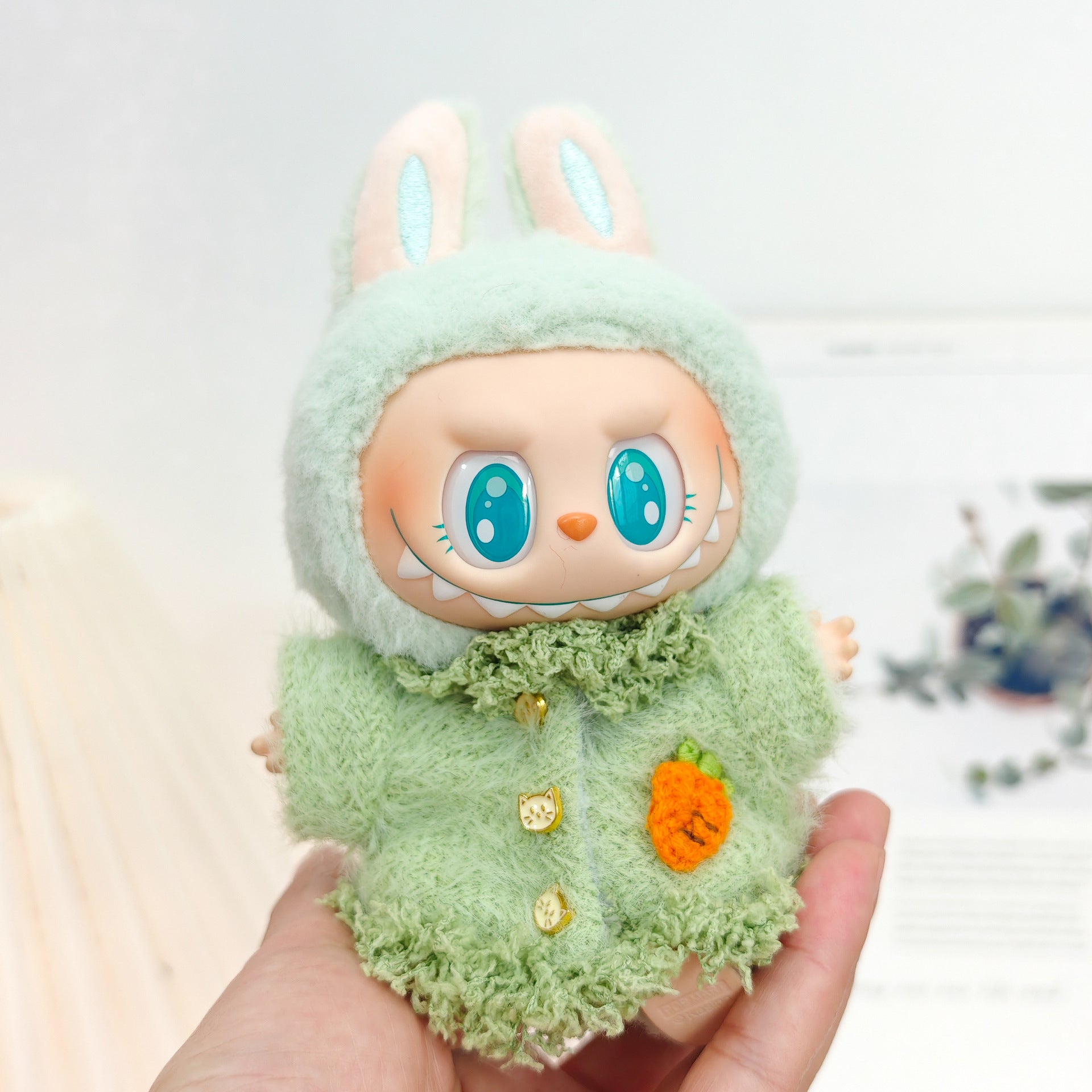 Labubu Doll Outfit Set - Velvet Skirts, Suits & Accessories for 2nd & 3rd Gen Pendant Dolls