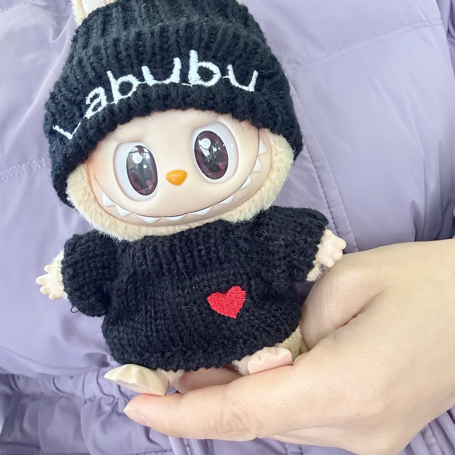 The first and second generation of blind box cloth clothes sweater hat backpack DIY with LABUBU sit party doll clothes