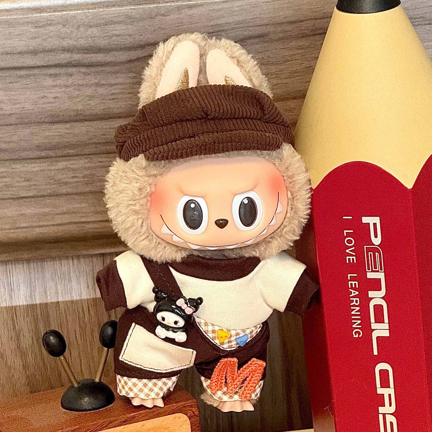 Labu Cute Blind Box Plush Clothes Bubble Mate Vinyl Face Doll One or Two Generation labubu Replacement