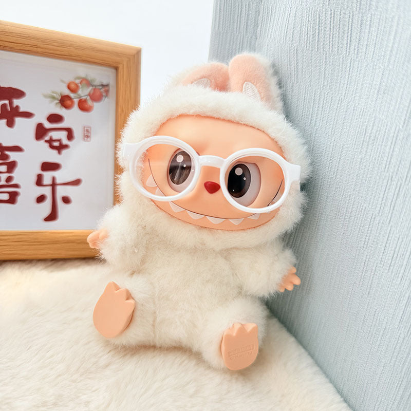 Only clothes for sale] first and second generation key chain Labubu clothes pendant cloth doll chocolate academy style
