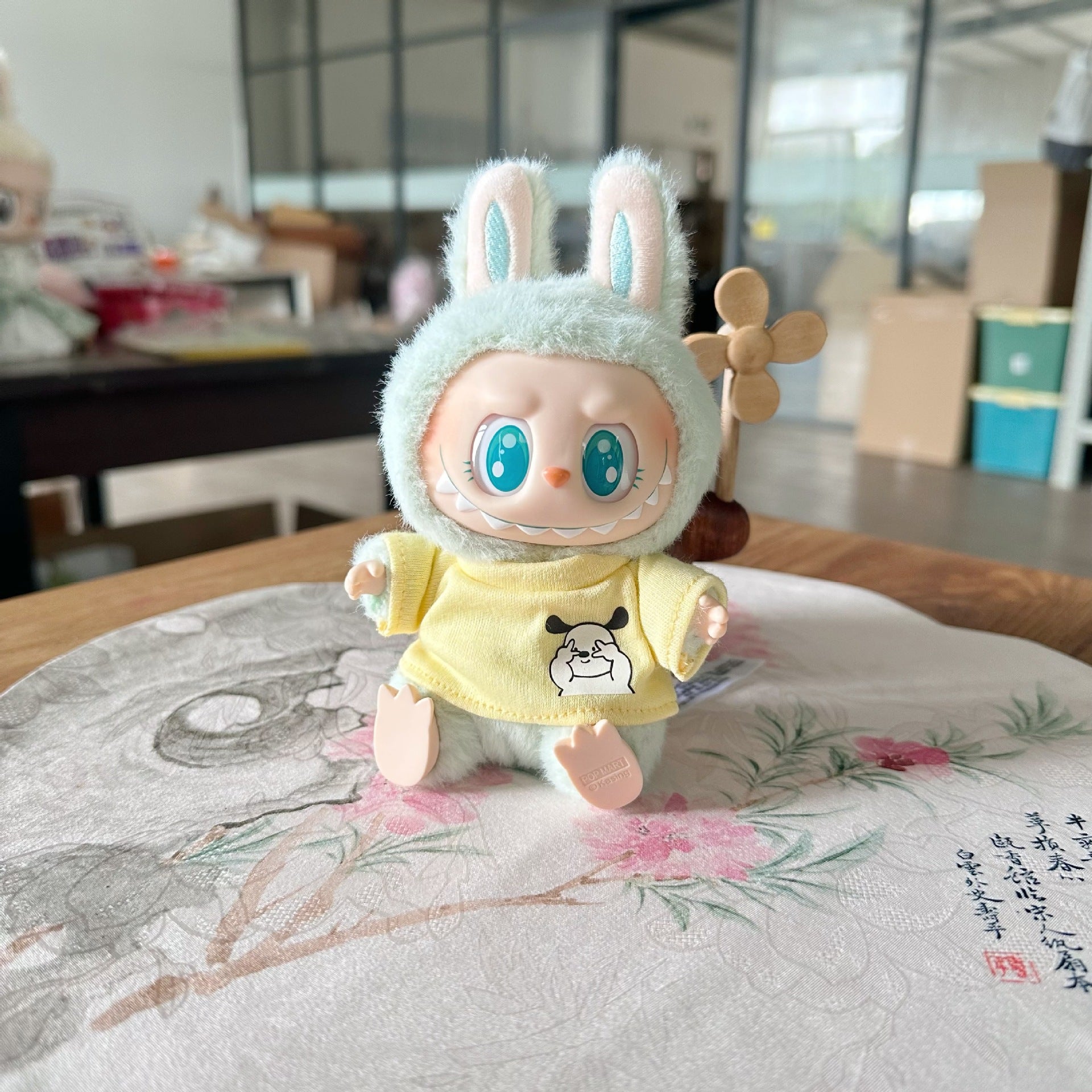Only clothes] second generation Labubu doll clothes pendant cloth cloth sit party doll yellow puppy clothes