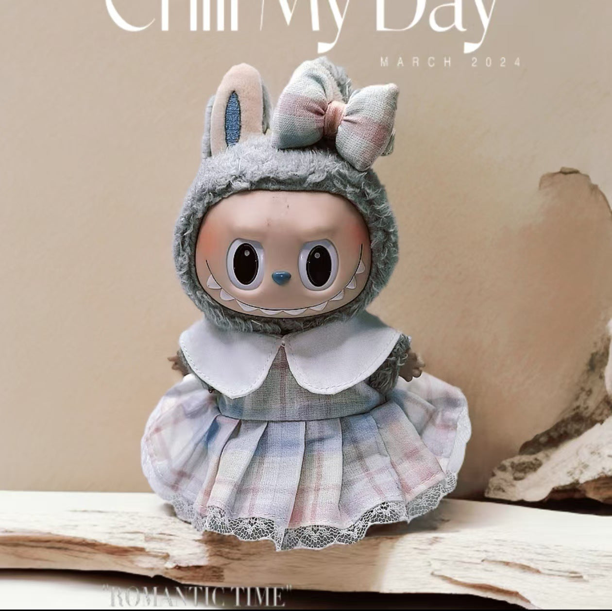 Labubu Doll Plaid Scarf & Bow Outfit Set for 1st & 2nd Gen Pendants