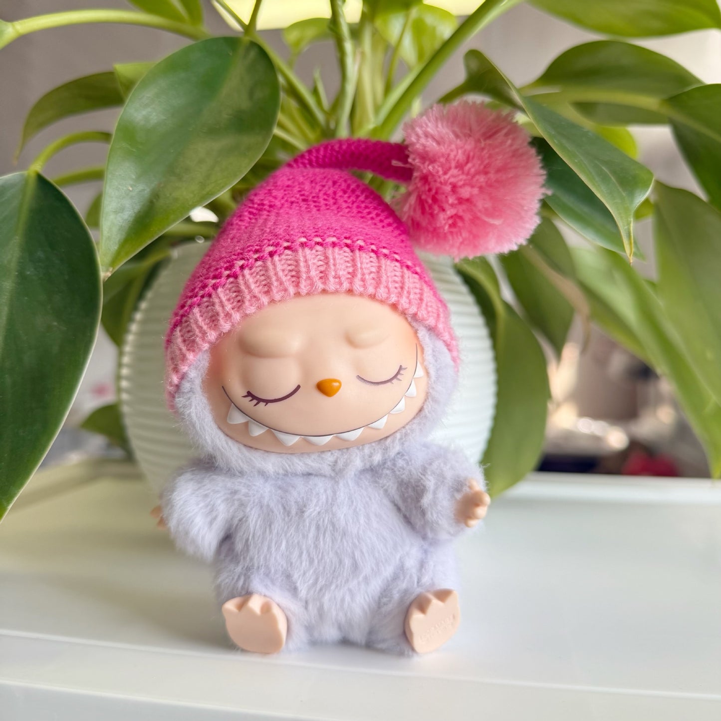 Only clothes] pendant pull cloth cloth for the first and second generation of blind box sit party doll clothes playful hat love sweater
